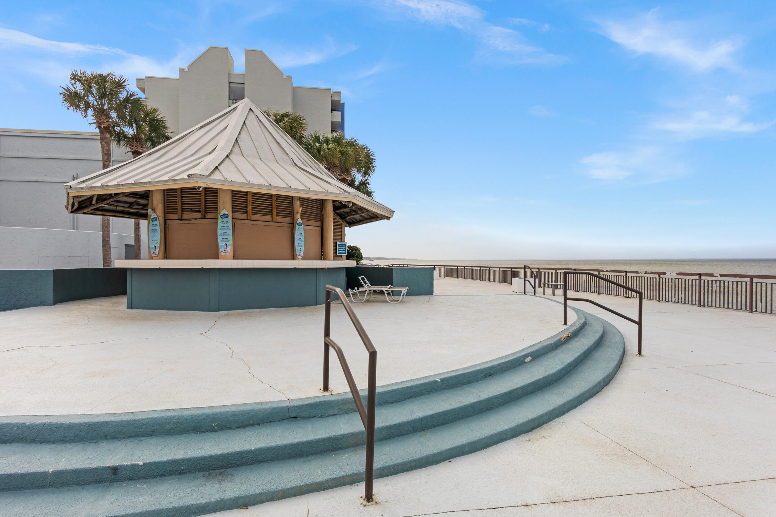 BAYSIDE CONDO SANDESTIN - Residential