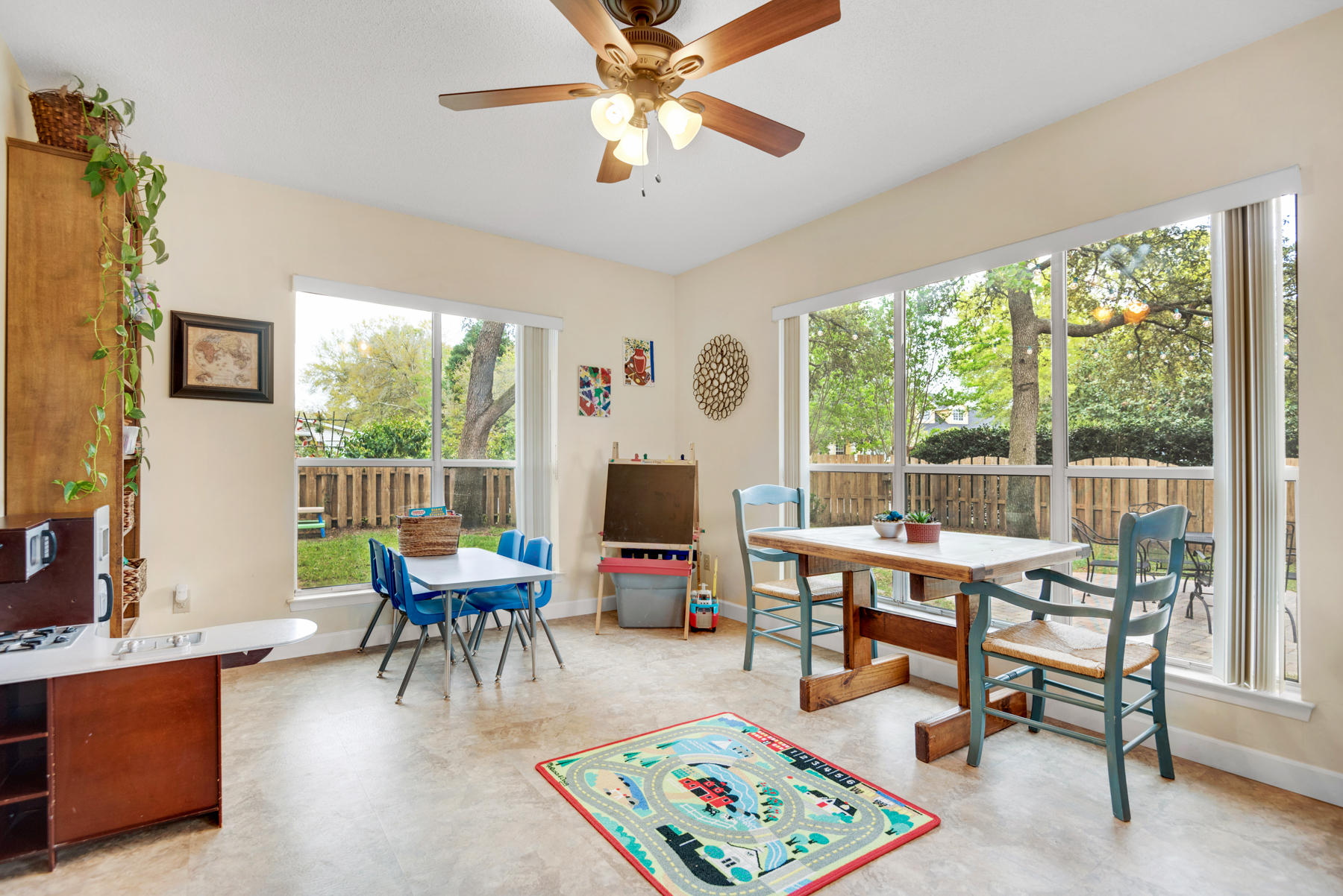 PARKWOOD LANE BLUEWATER BAY - Residential