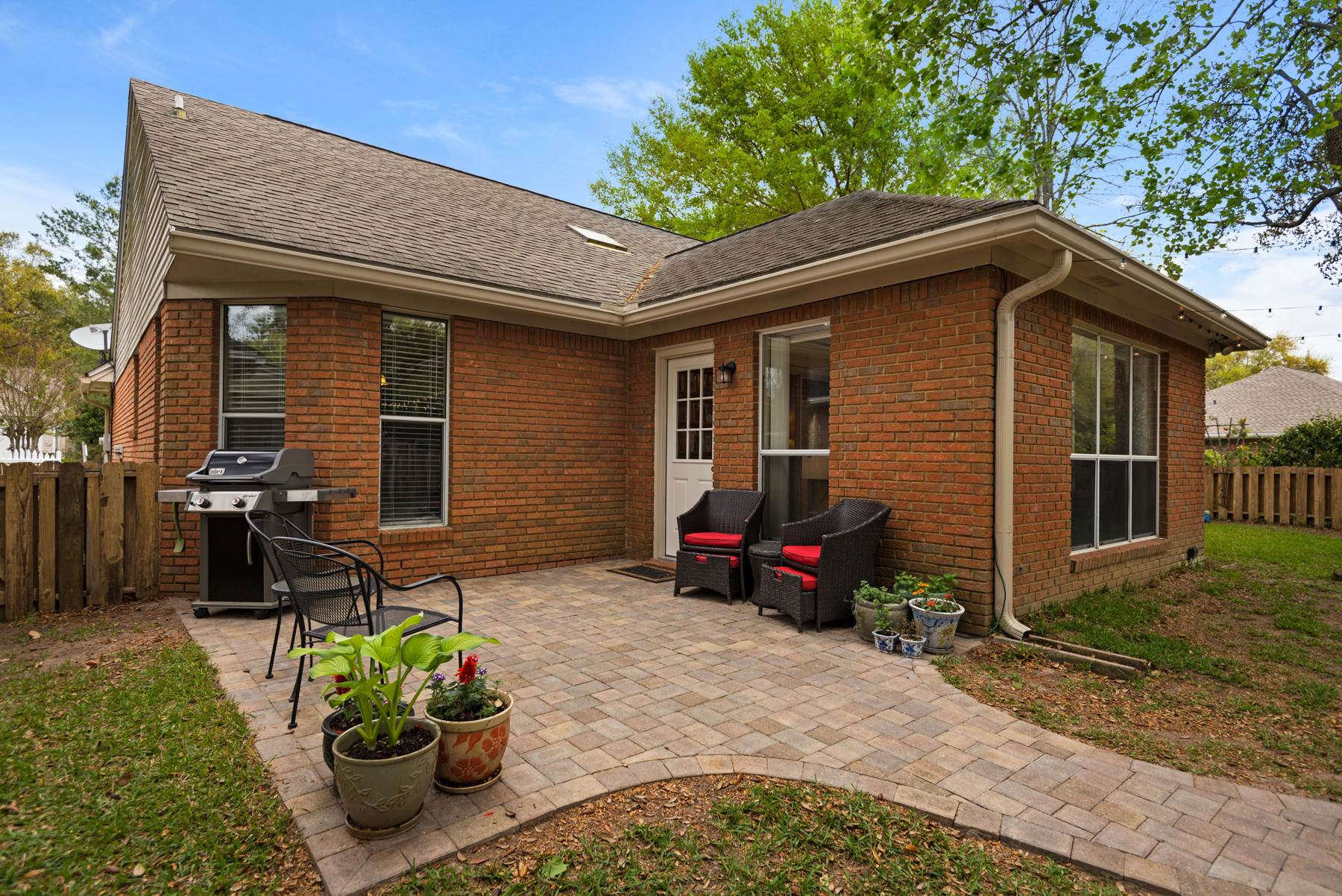 PARKWOOD LANE BLUEWATER BAY - Residential