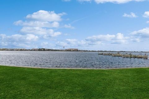 A home in Fort Walton Beach