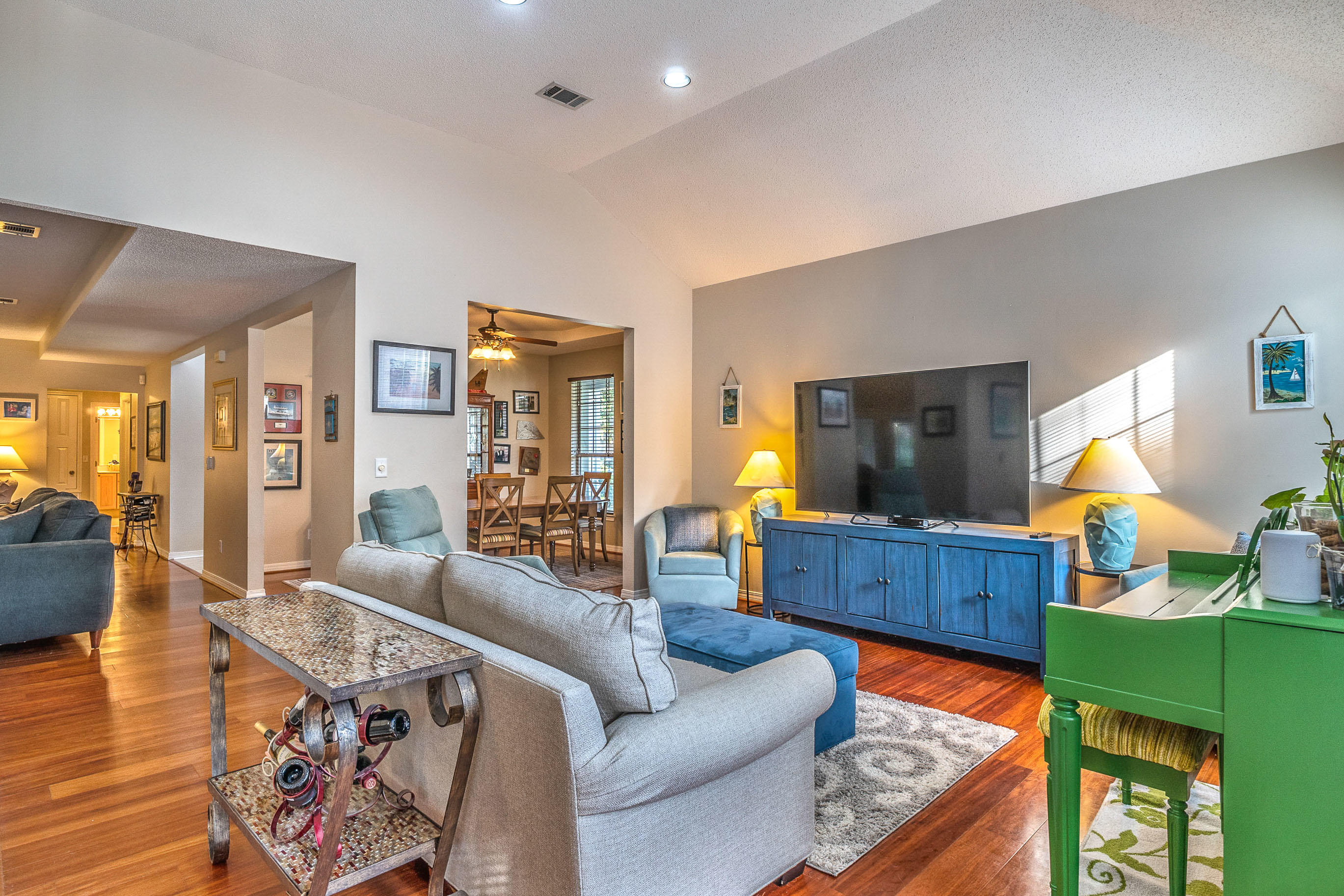 PARKWOOD ESTATES - Residential