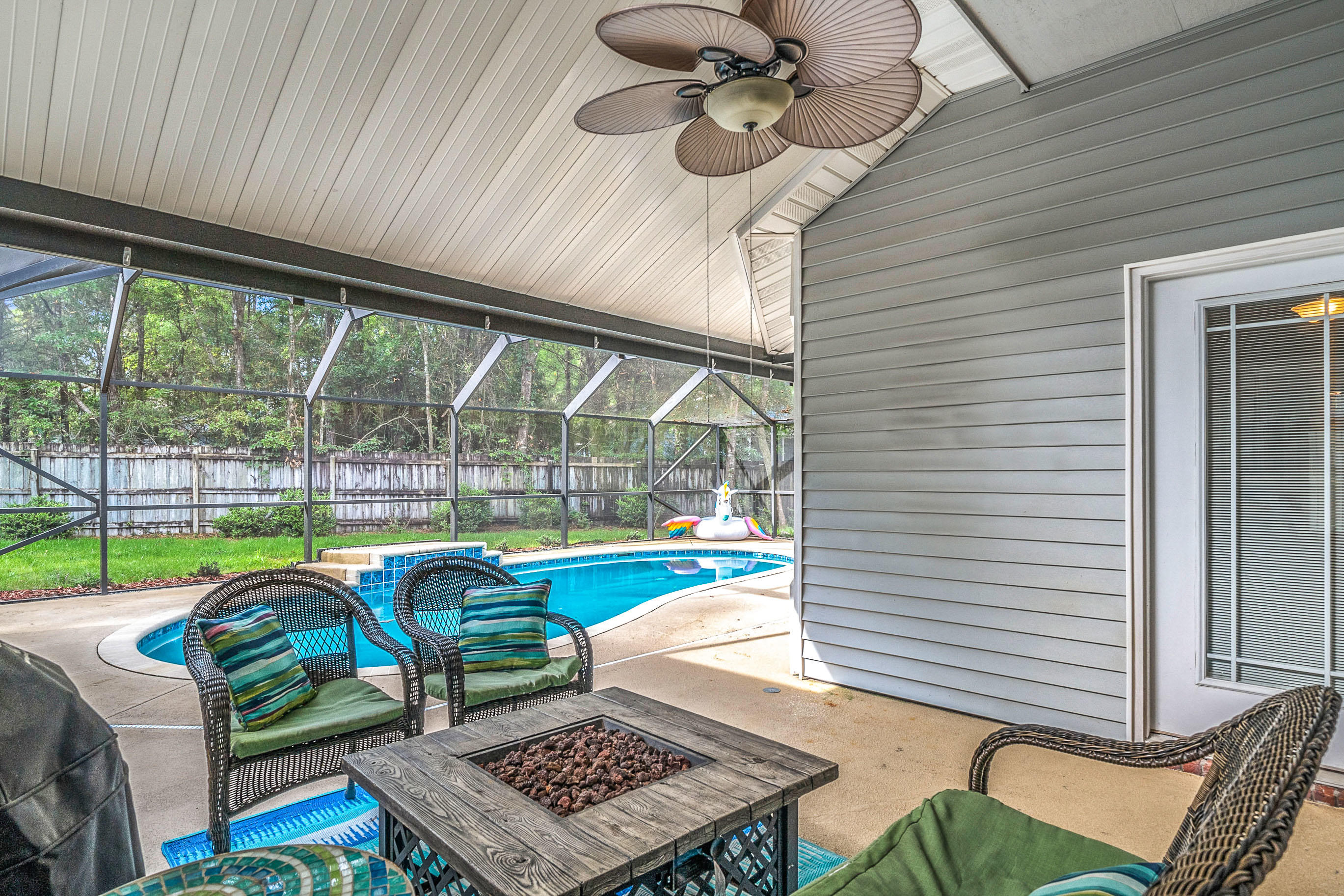 PARKWOOD ESTATES - Residential