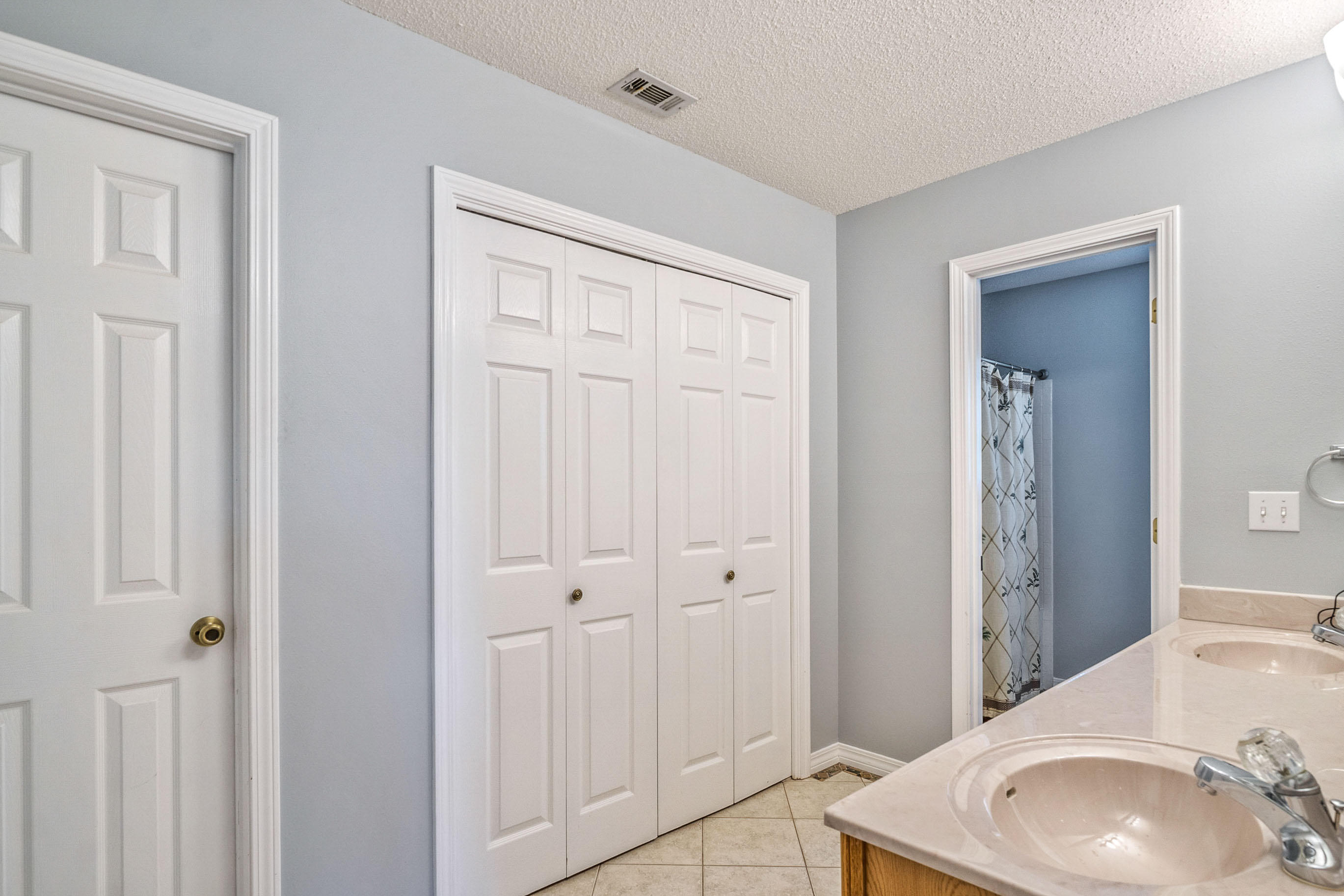 PARKWOOD ESTATES - Residential