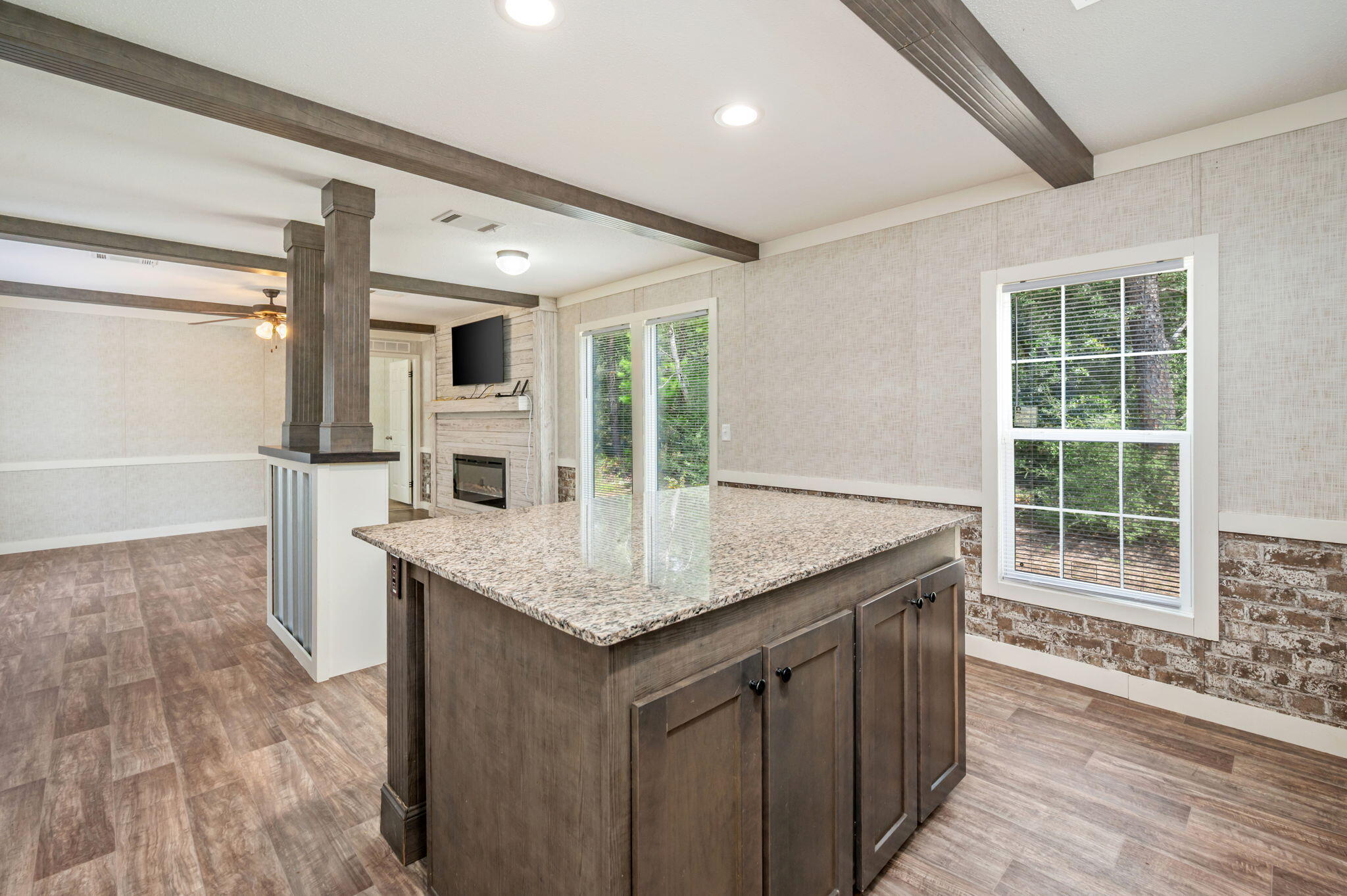 OKAWOOD HILLS UNIT lll - Residential Lease