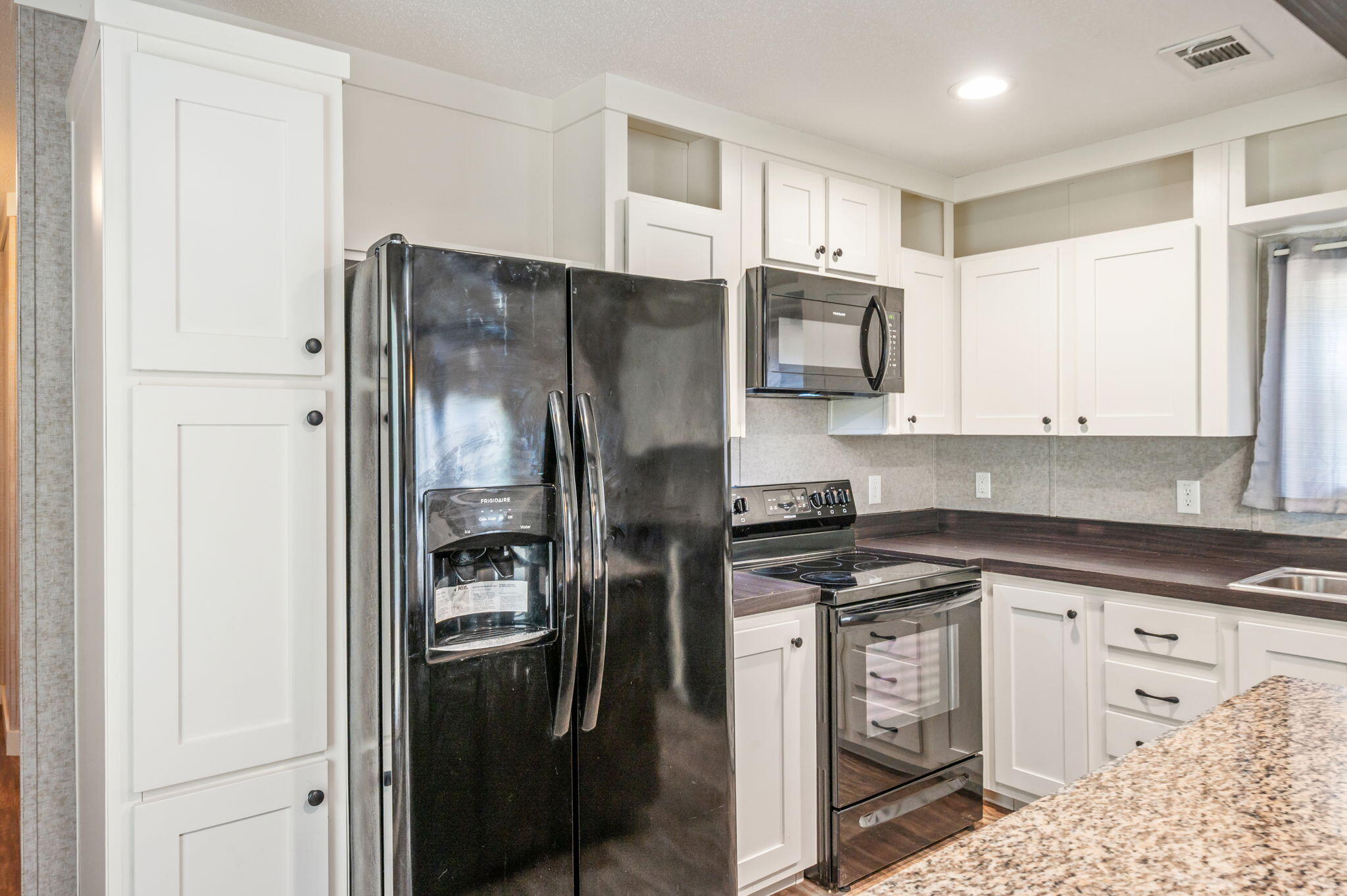 OKAWOOD HILLS UNIT lll - Residential Lease