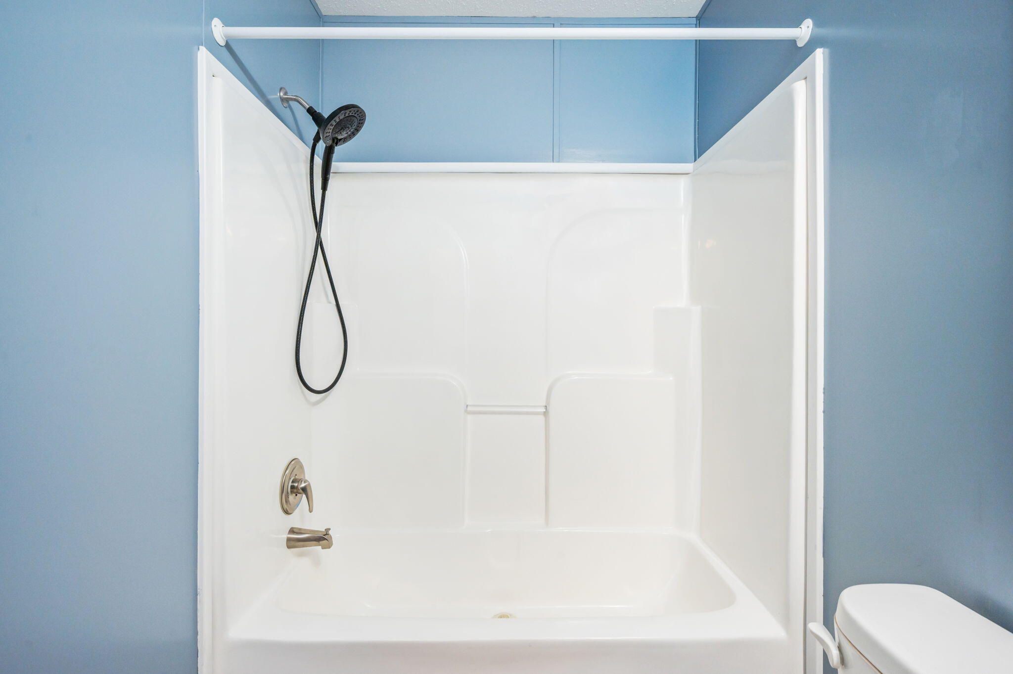 OKAWOOD HILLS UNIT lll - Residential Lease