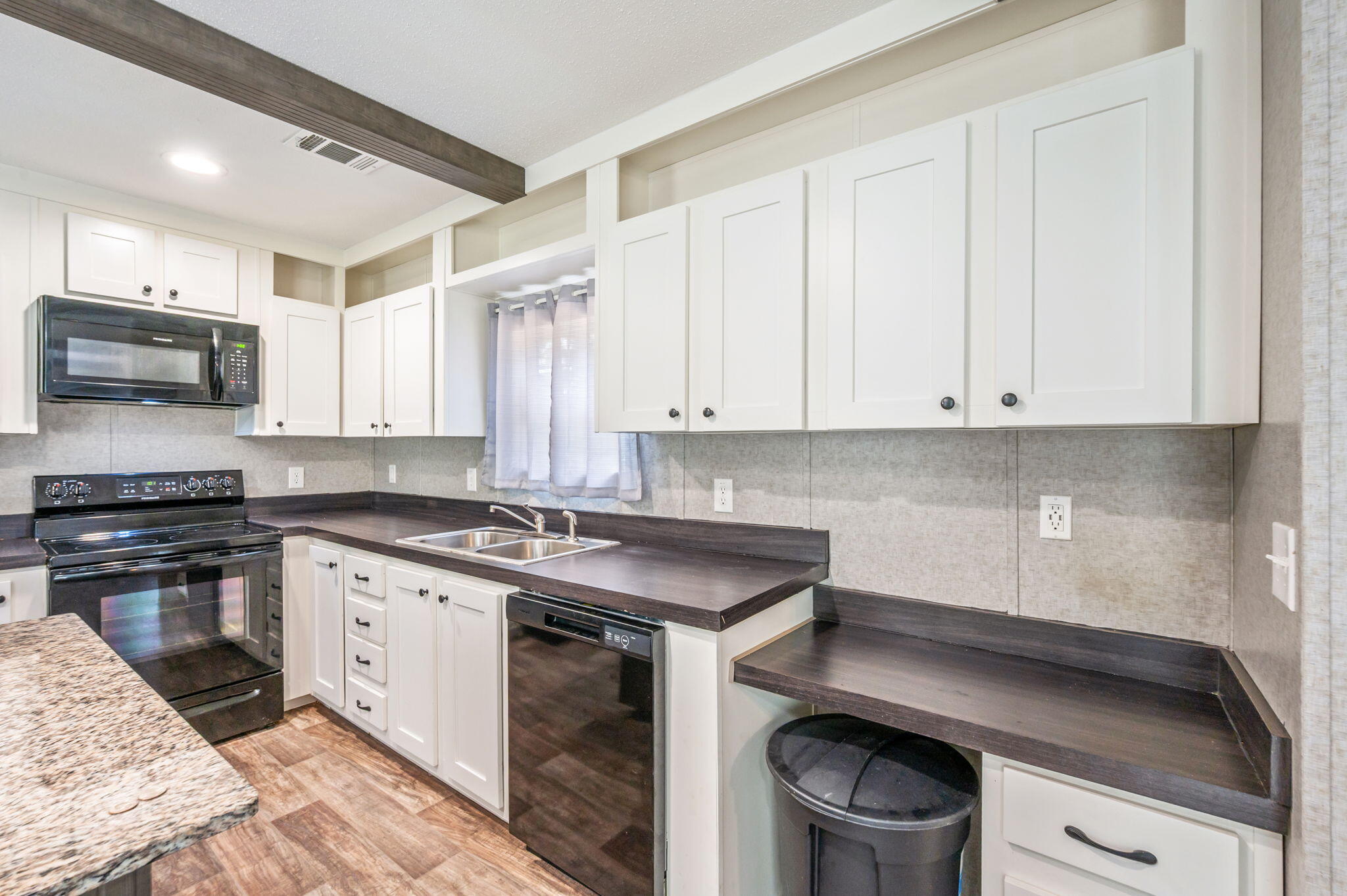 OKAWOOD HILLS UNIT lll - Residential Lease