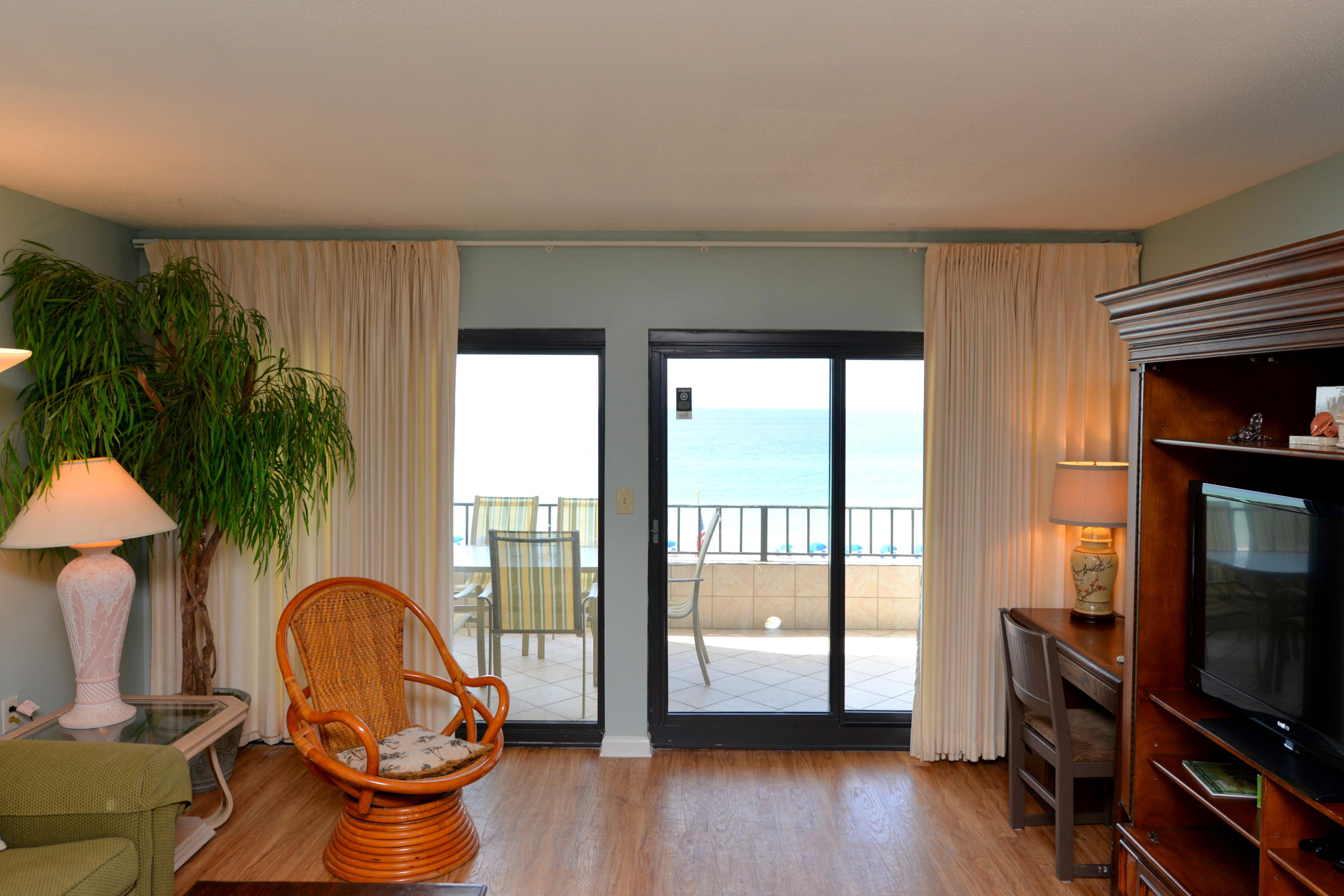 BREAKERS EAST CONDO - Residential