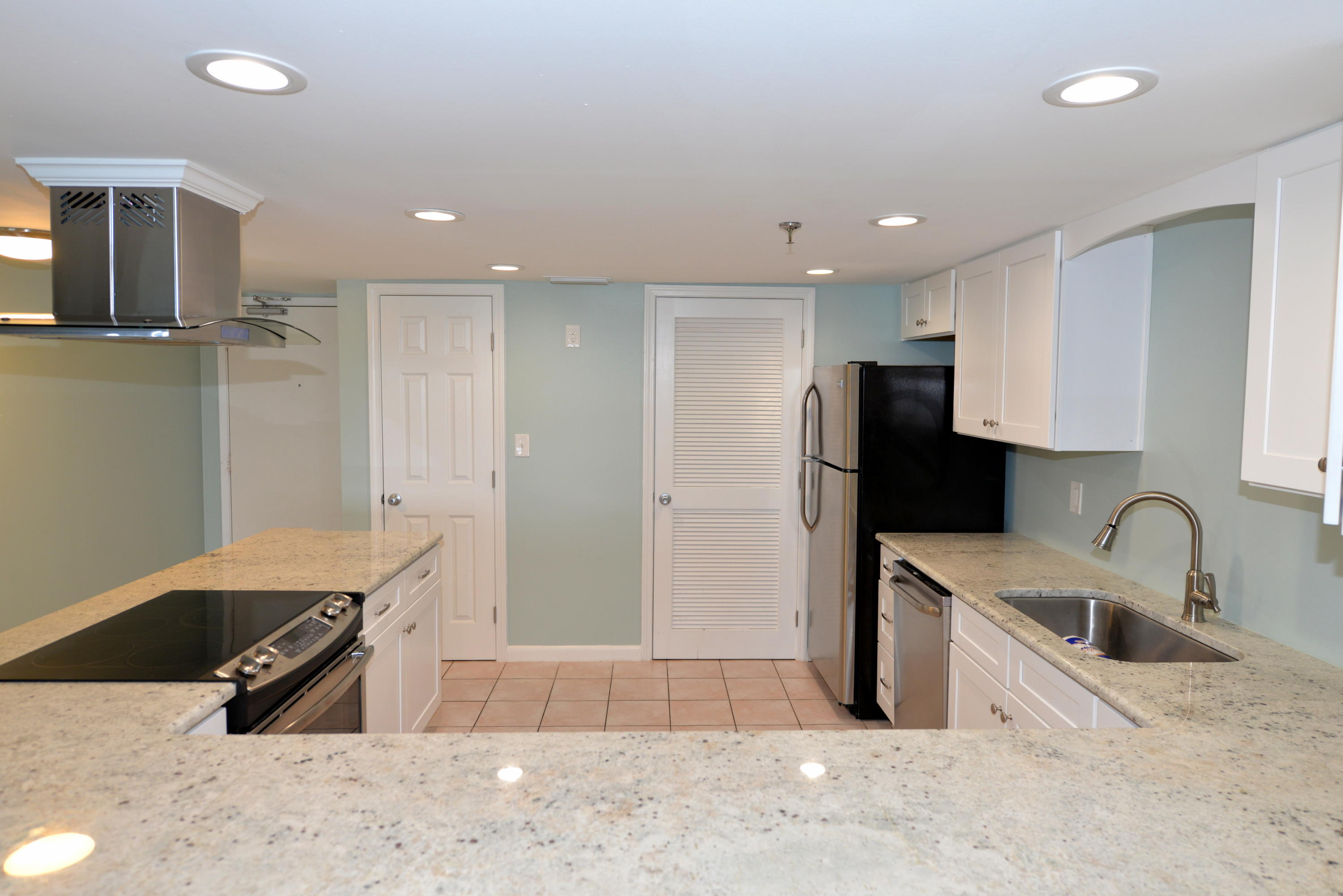 BREAKERS EAST CONDO - Residential