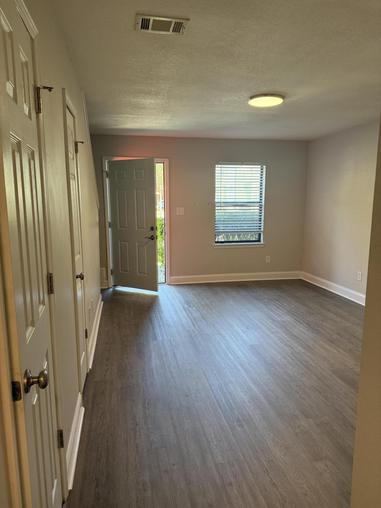 TYNER VILLAS - Residential Lease