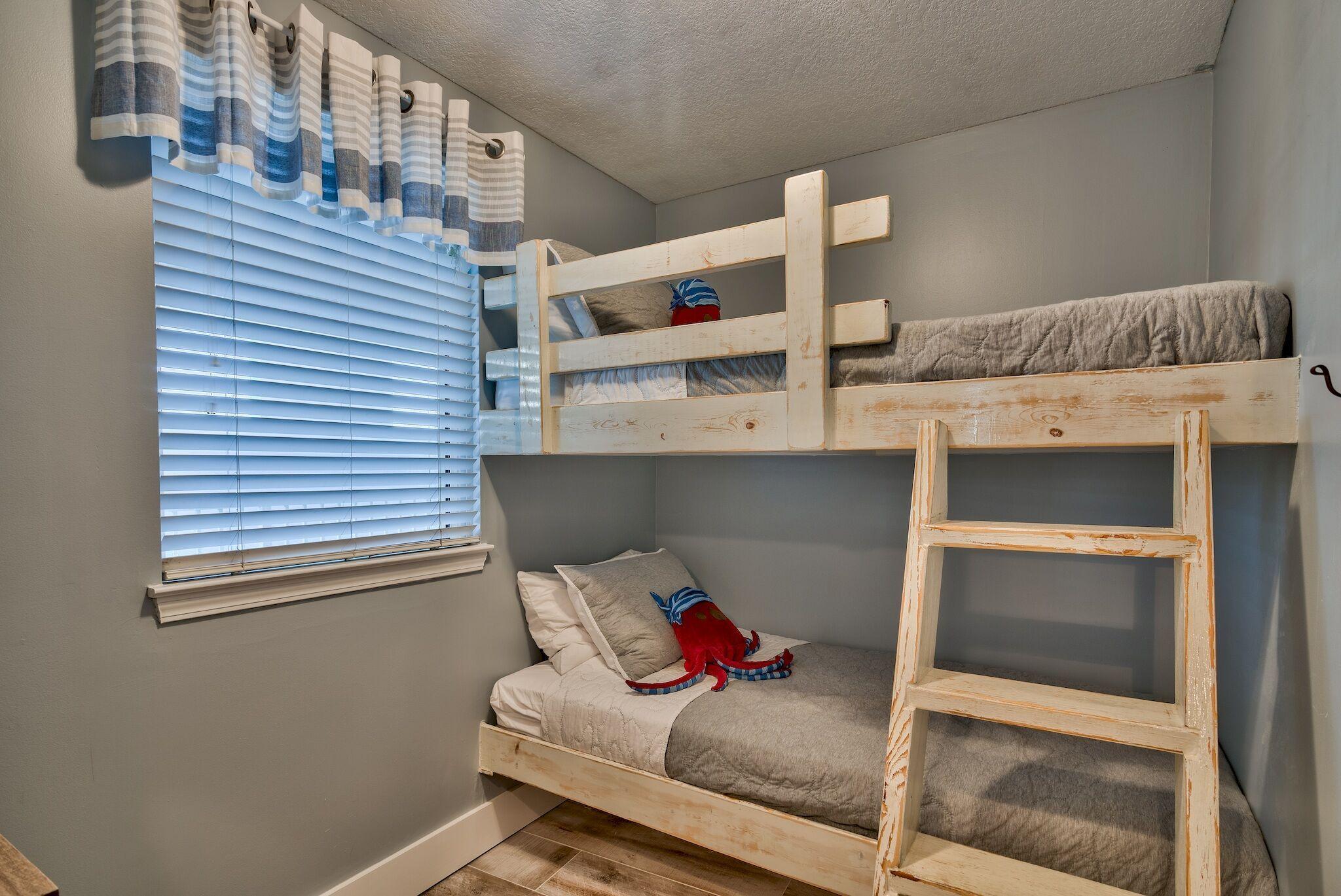 DESTIN WEST BEACH & BAY RESORT-GULFSIDE - Residential