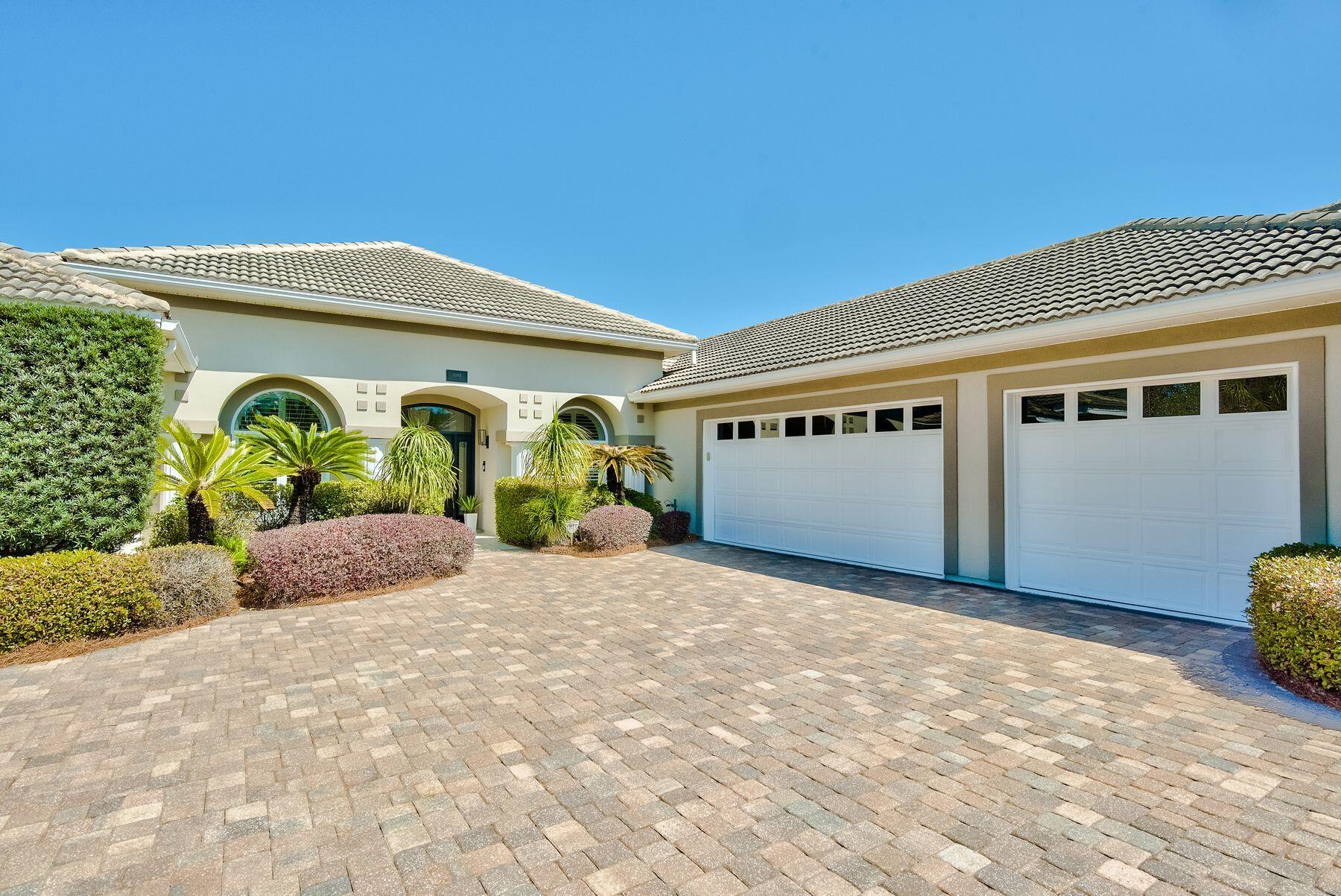 BAYWINDS GOLF ESTATES PH 1 - Residential
