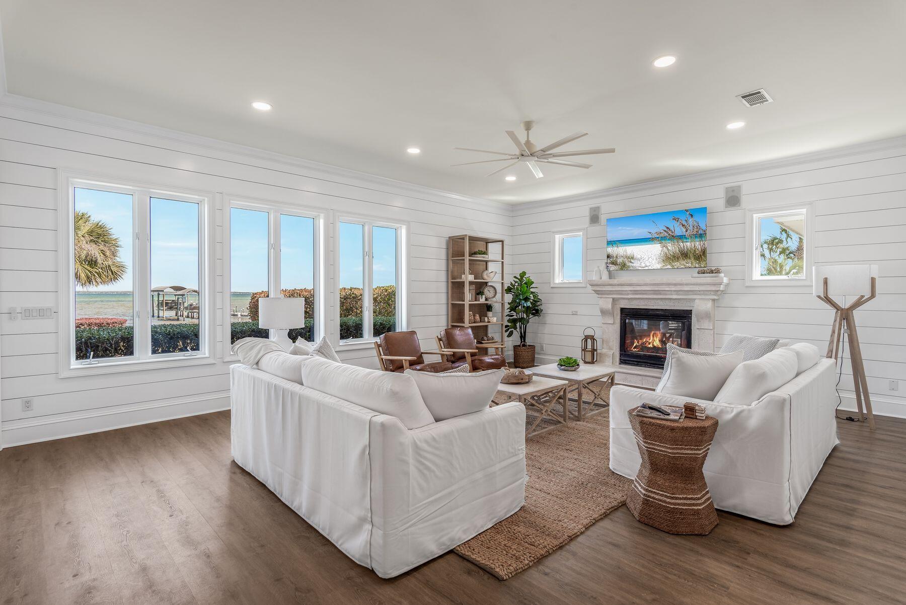 BAYWINDS GOLF ESTATES PH 1 - Residential