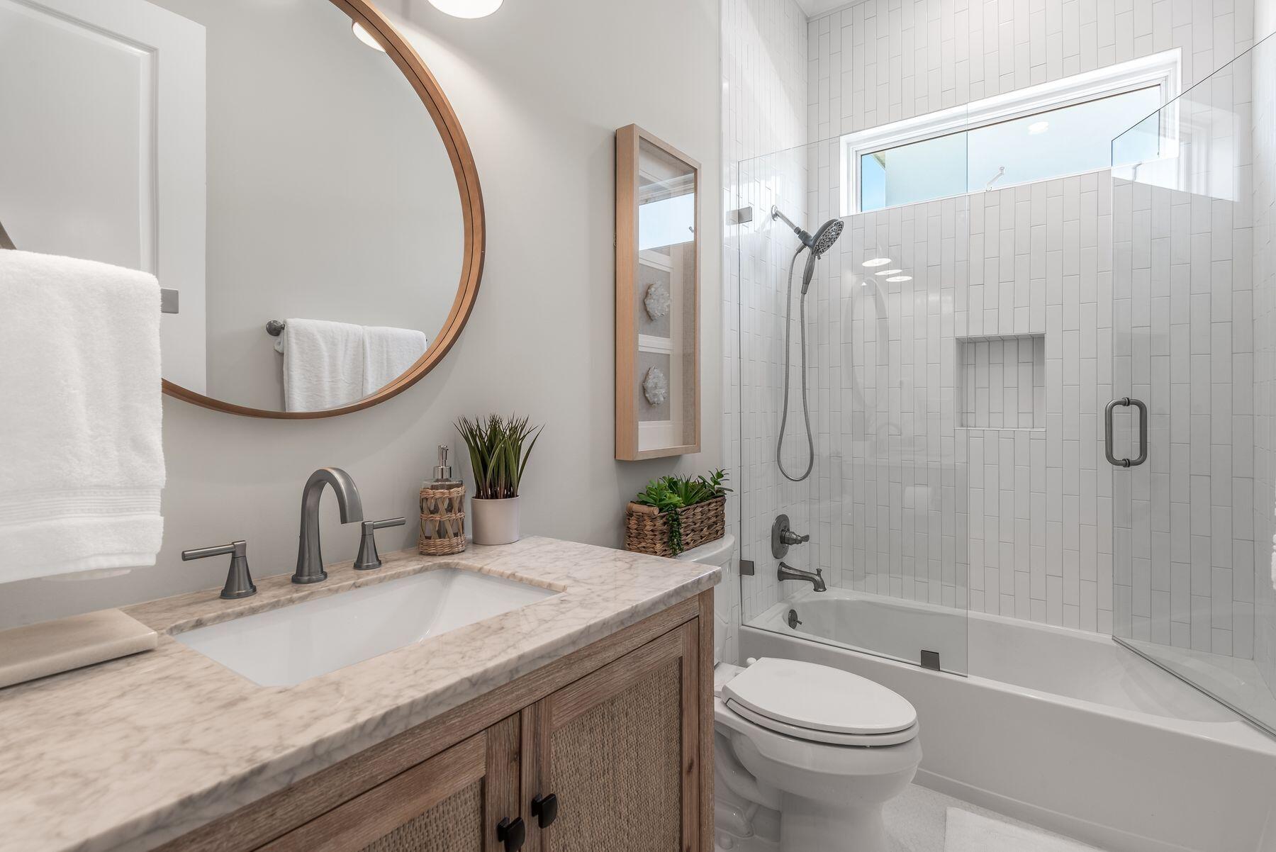 BAYWINDS GOLF ESTATES PH 1 - Residential