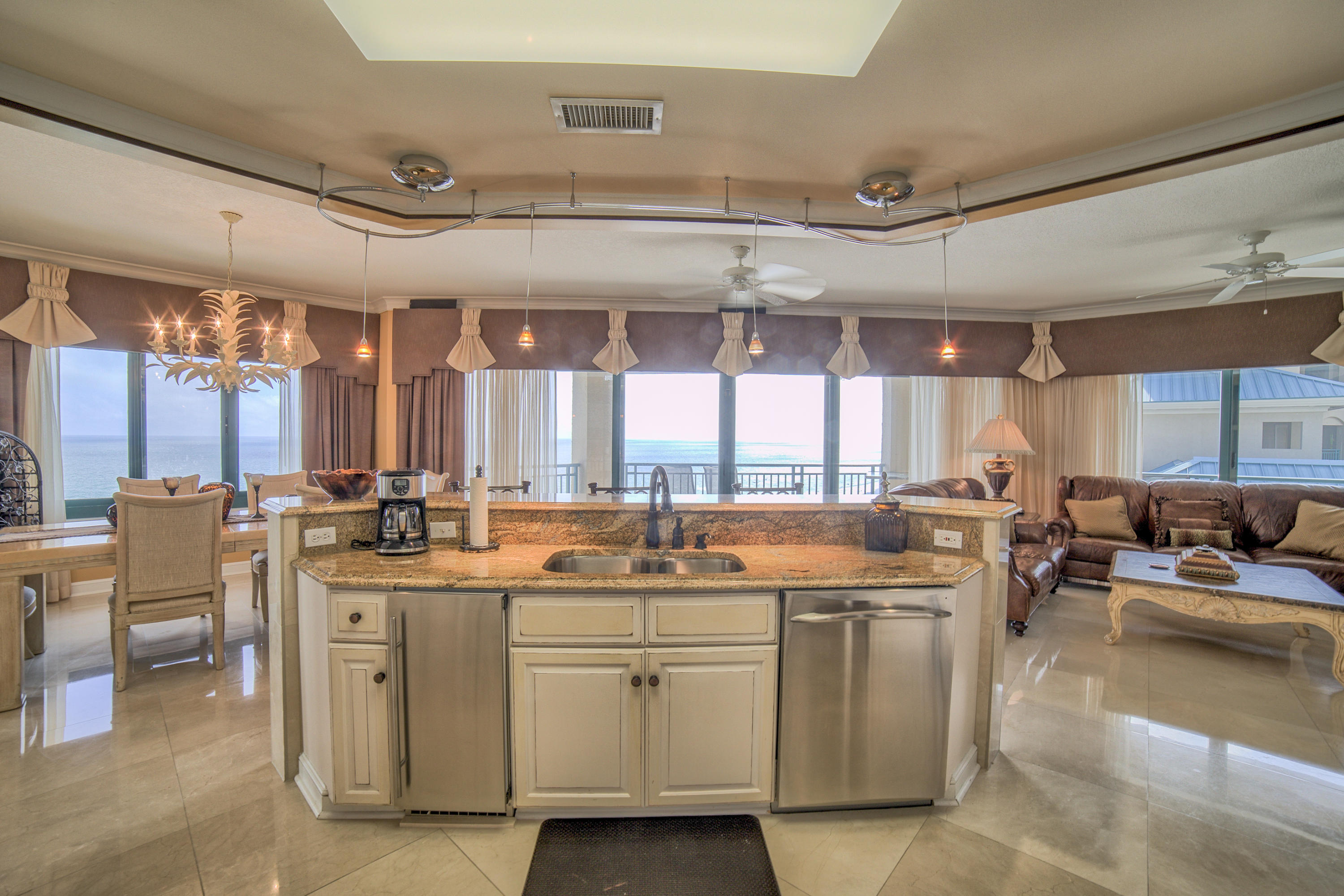 SOUTHWINDS AT SANDESTIN - Residential