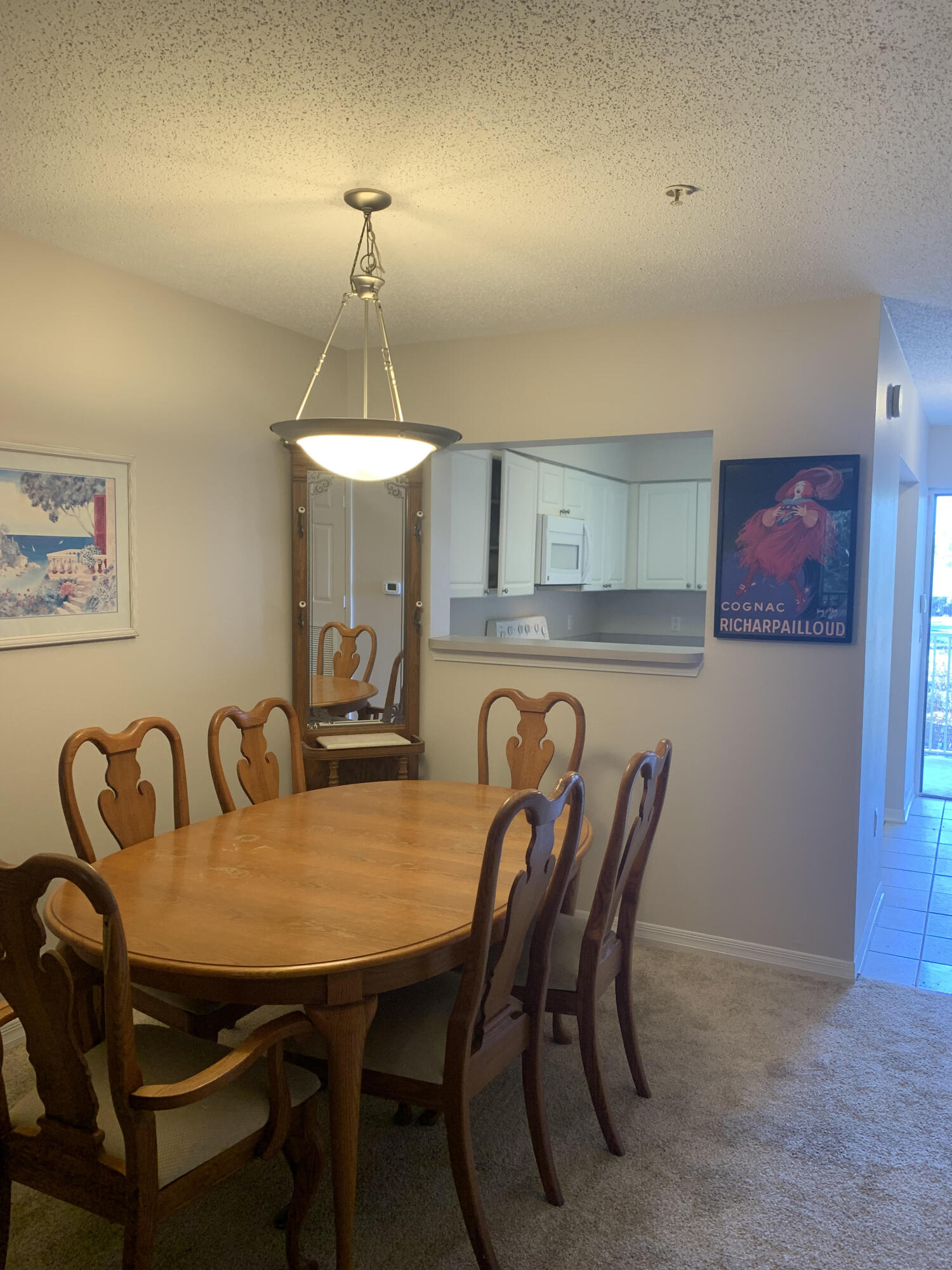 THE FLORIDA CLUB - Residential Lease
