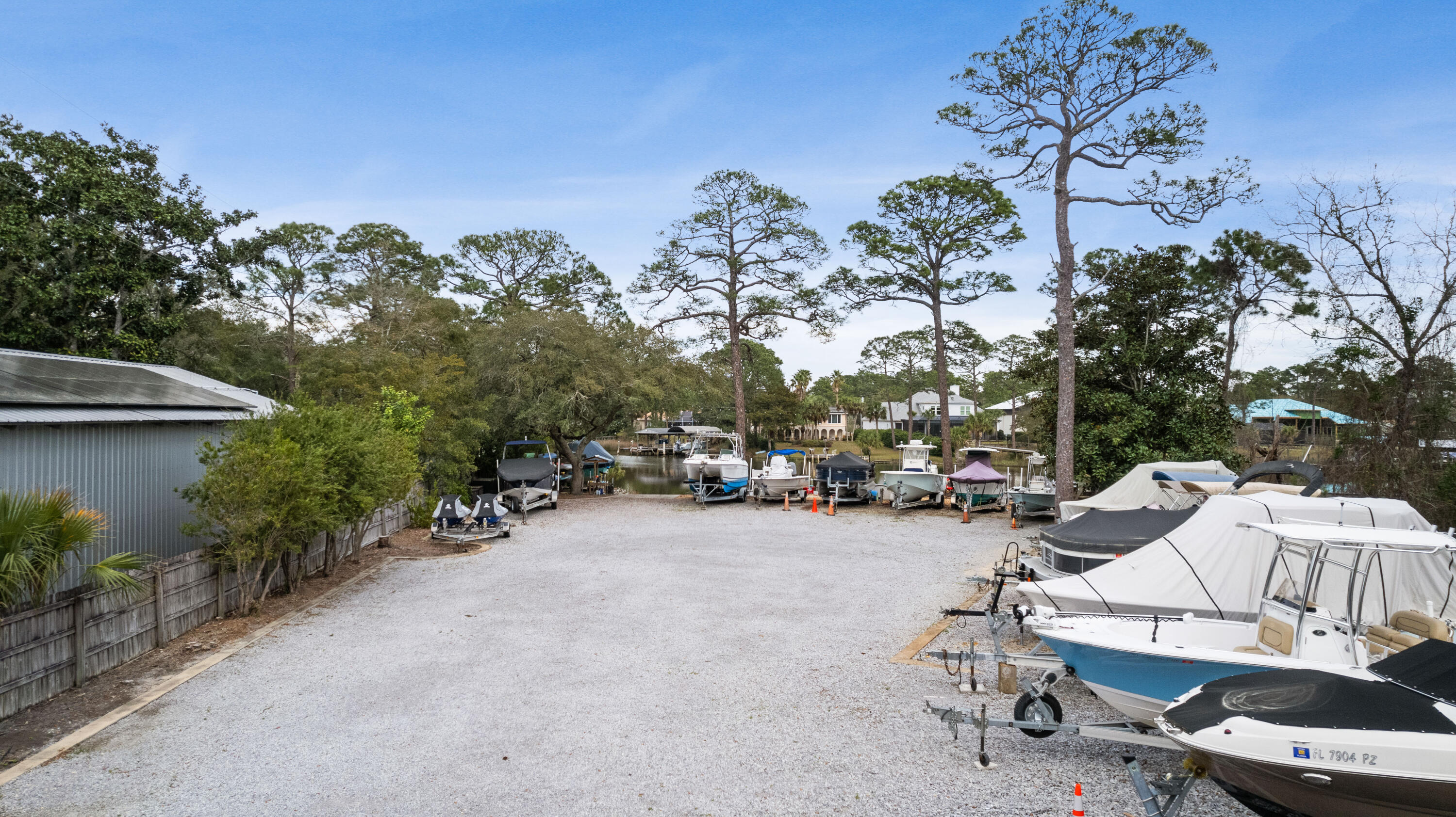 CARSON OAKS - Residential