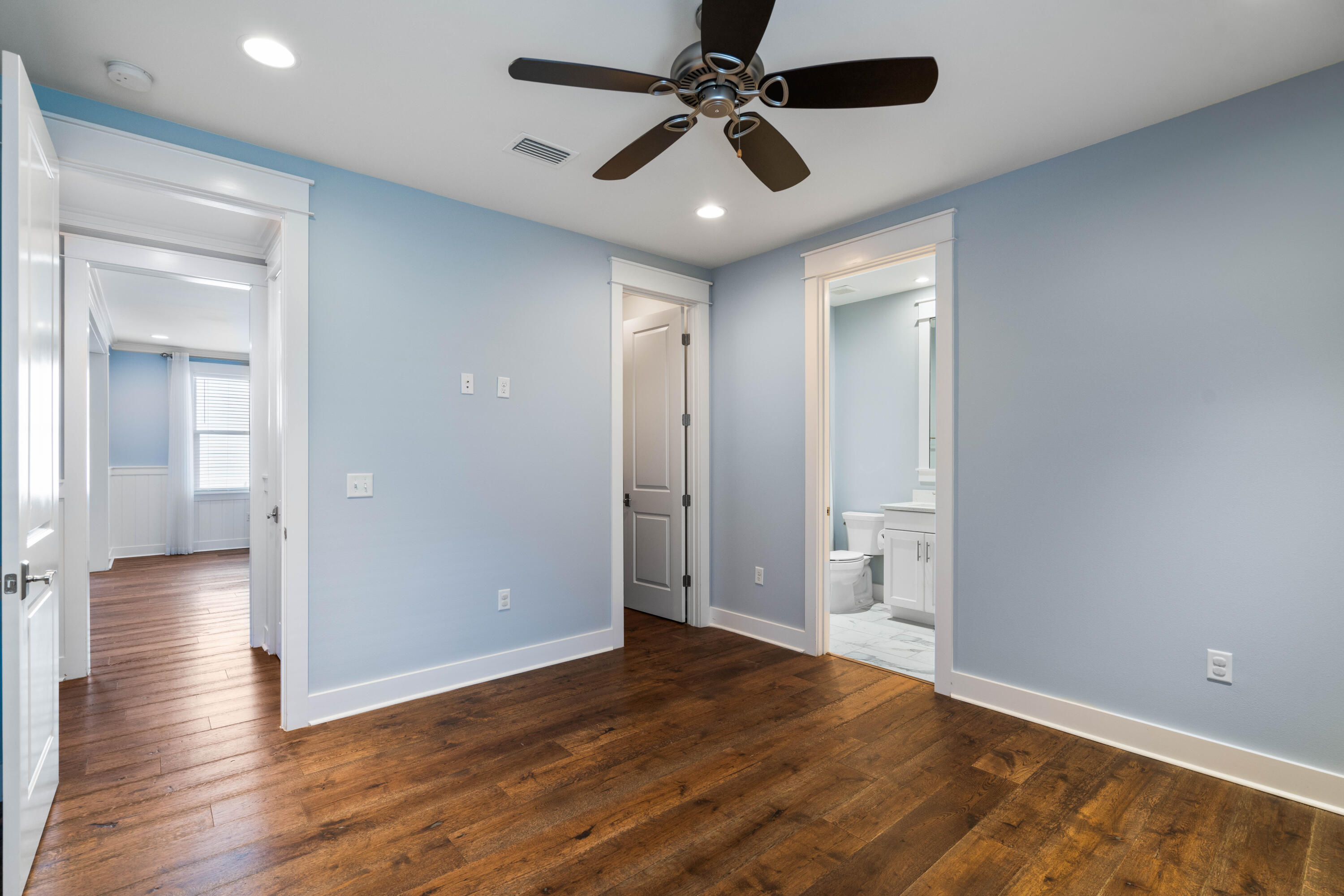 CARSON OAKS - Residential