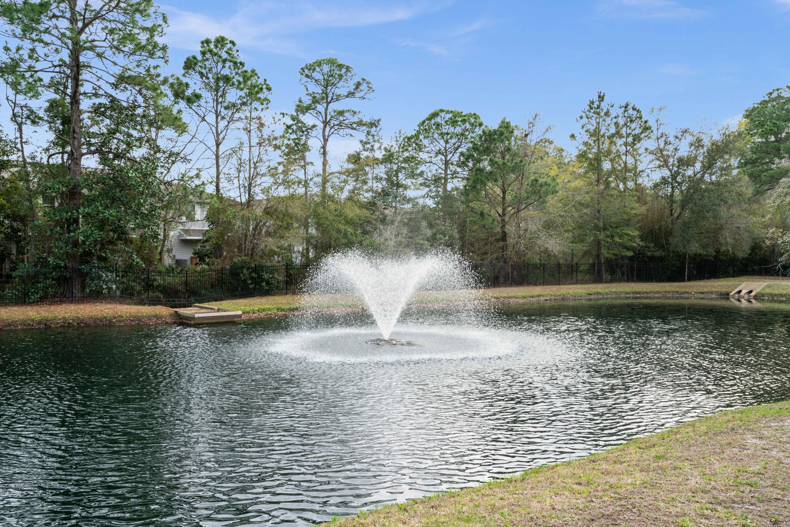 CARSON OAKS - Residential