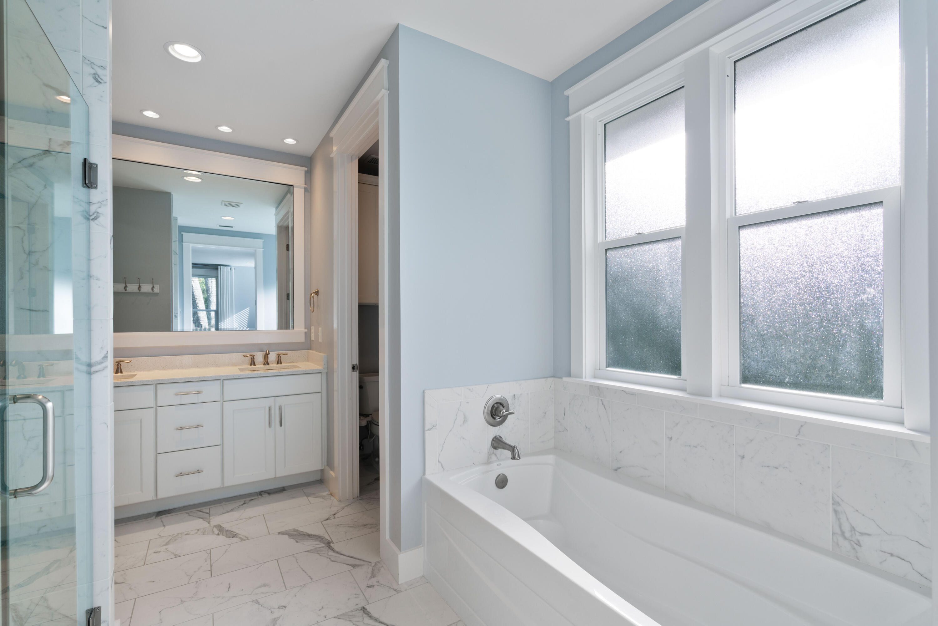 CARSON OAKS - Residential