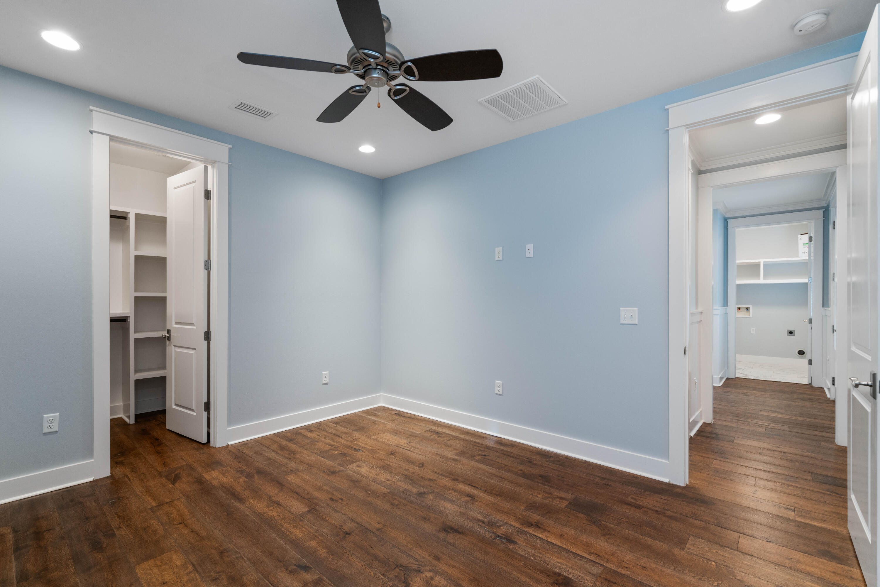 CARSON OAKS - Residential