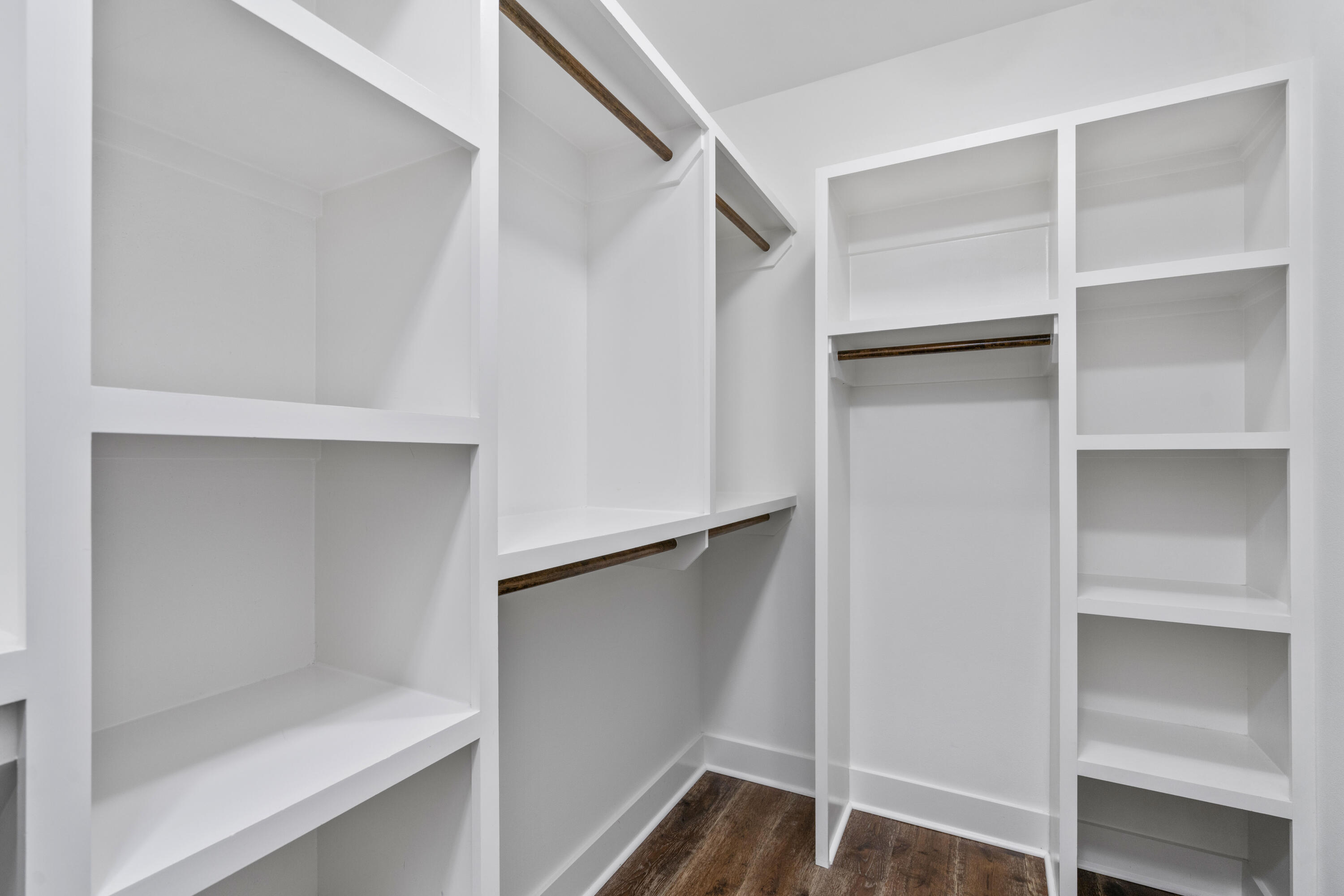 CARSON OAKS - Residential