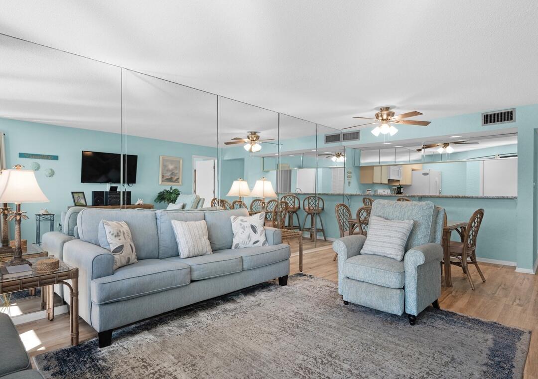 EDGEWATER BEACH - Residential
