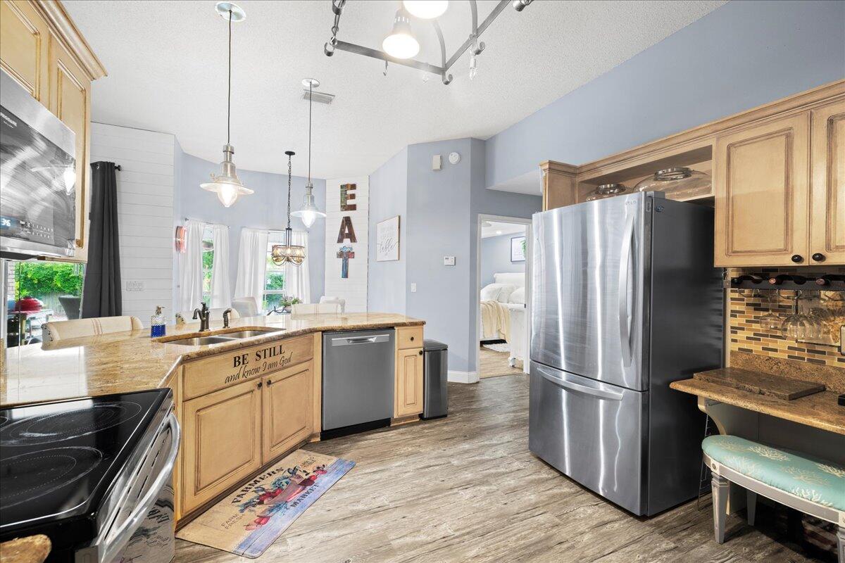 RUSHLIN PARK S/D - Residential