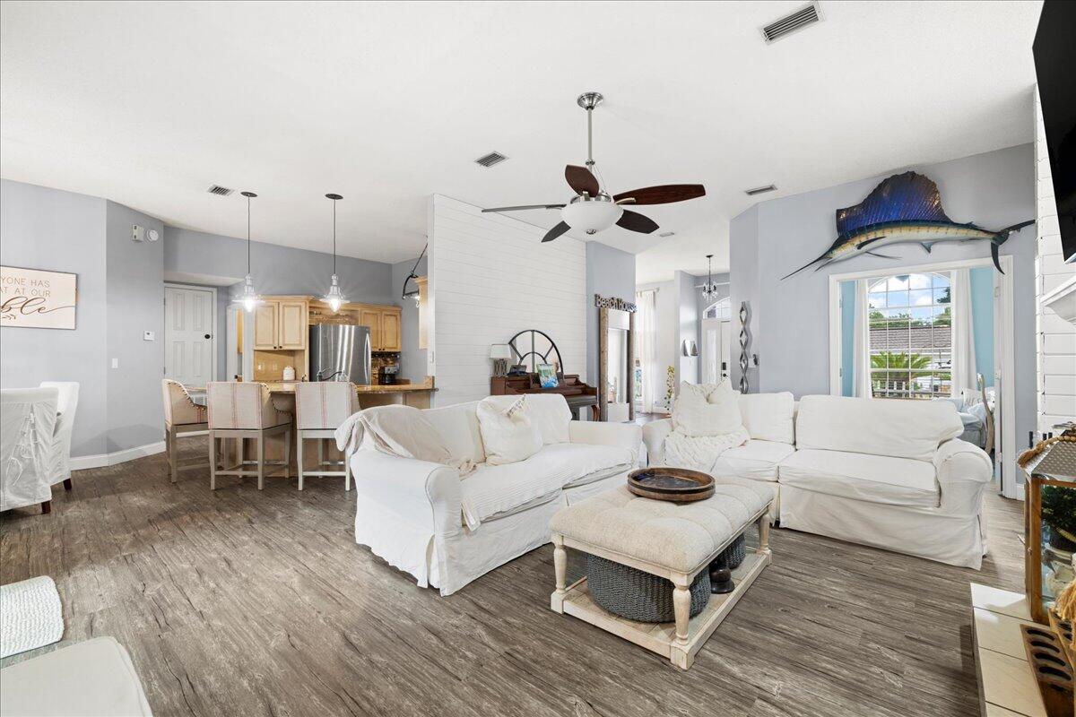 RUSHLIN PARK S/D - Residential
