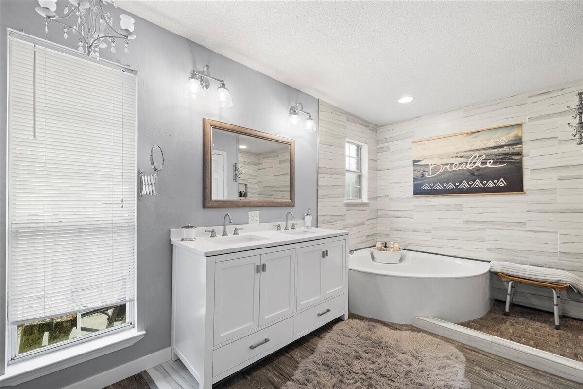 RUSHLIN PARK S/D - Residential