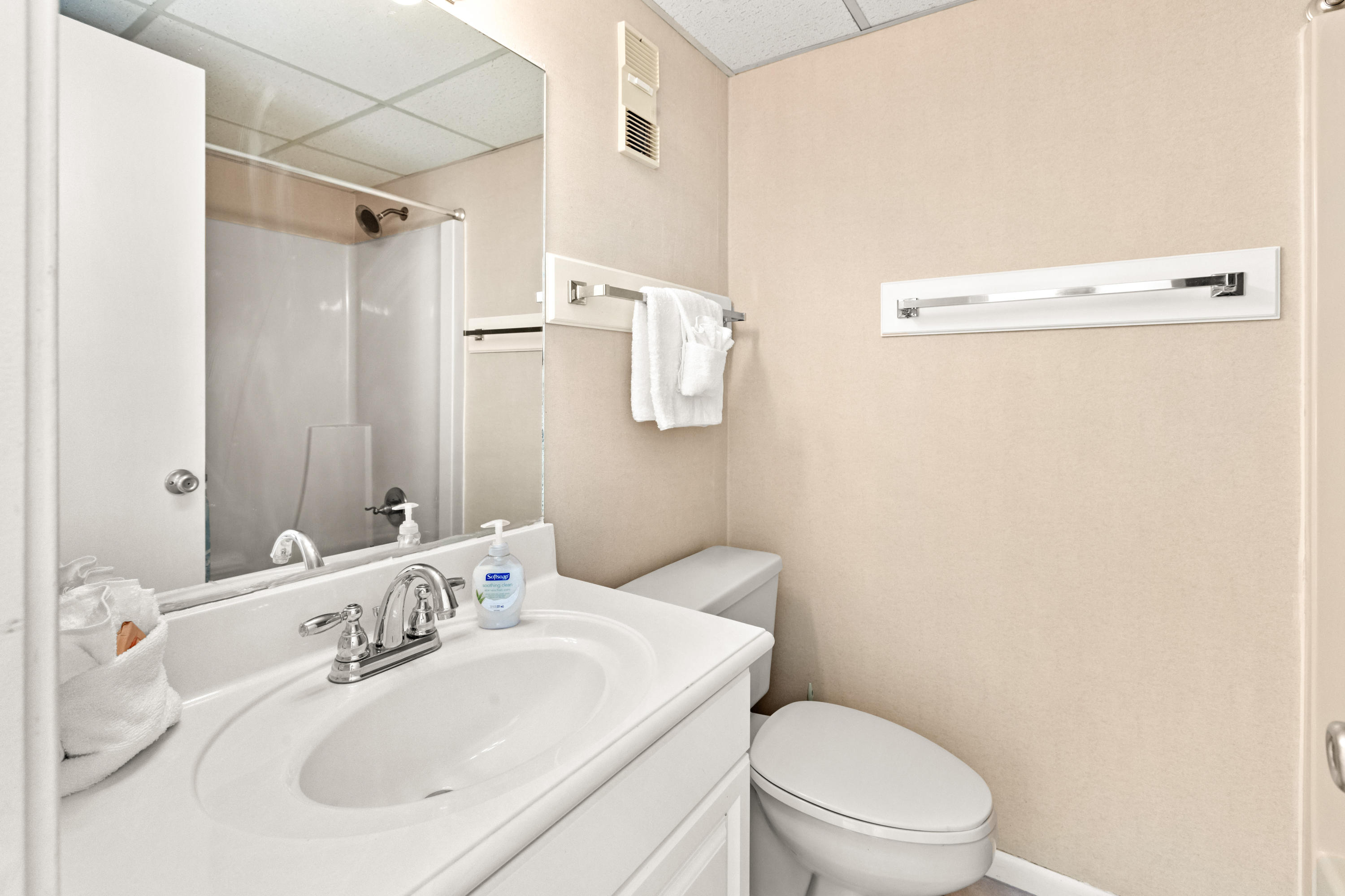 EDGEWATER - Residential