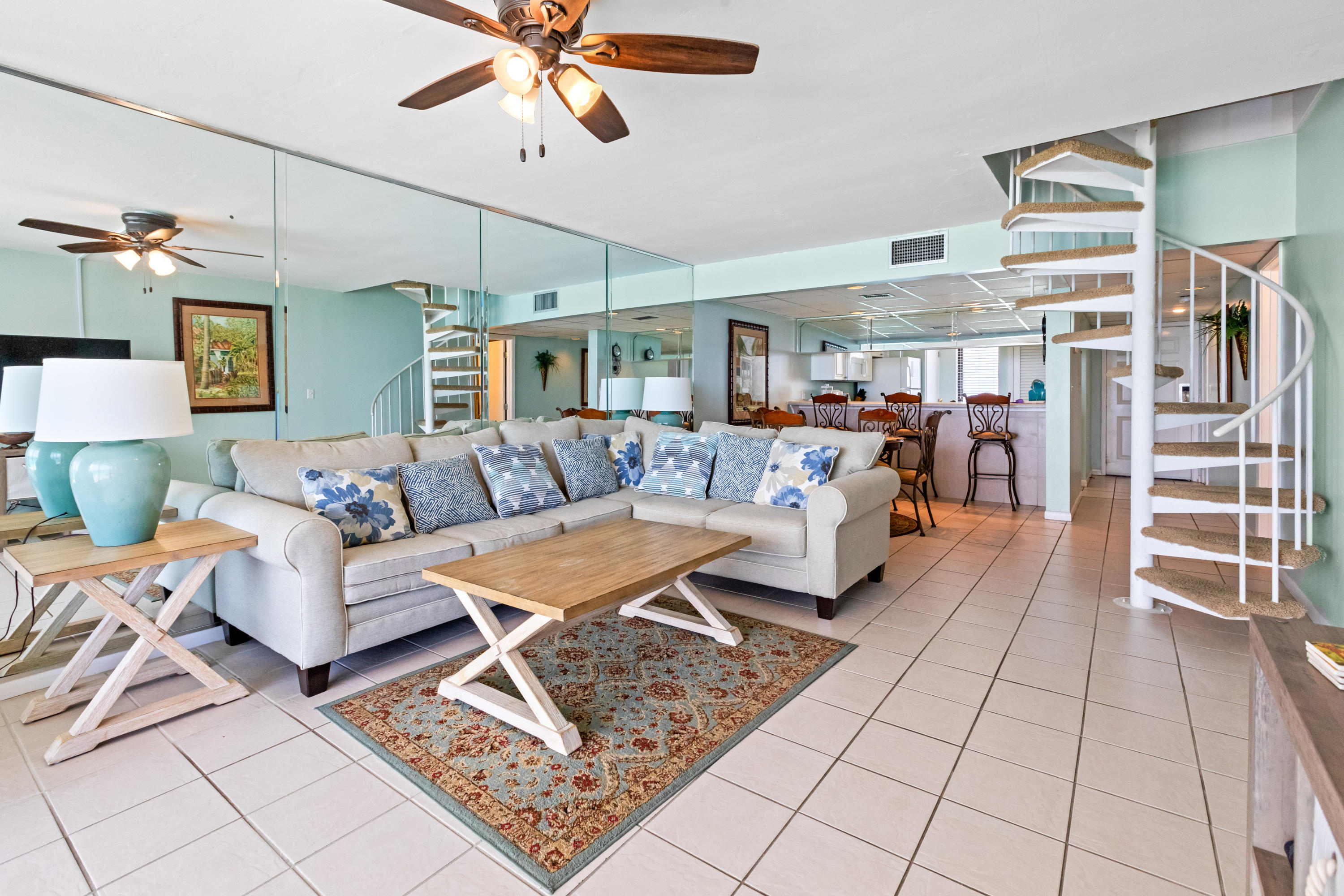 EDGEWATER - Residential