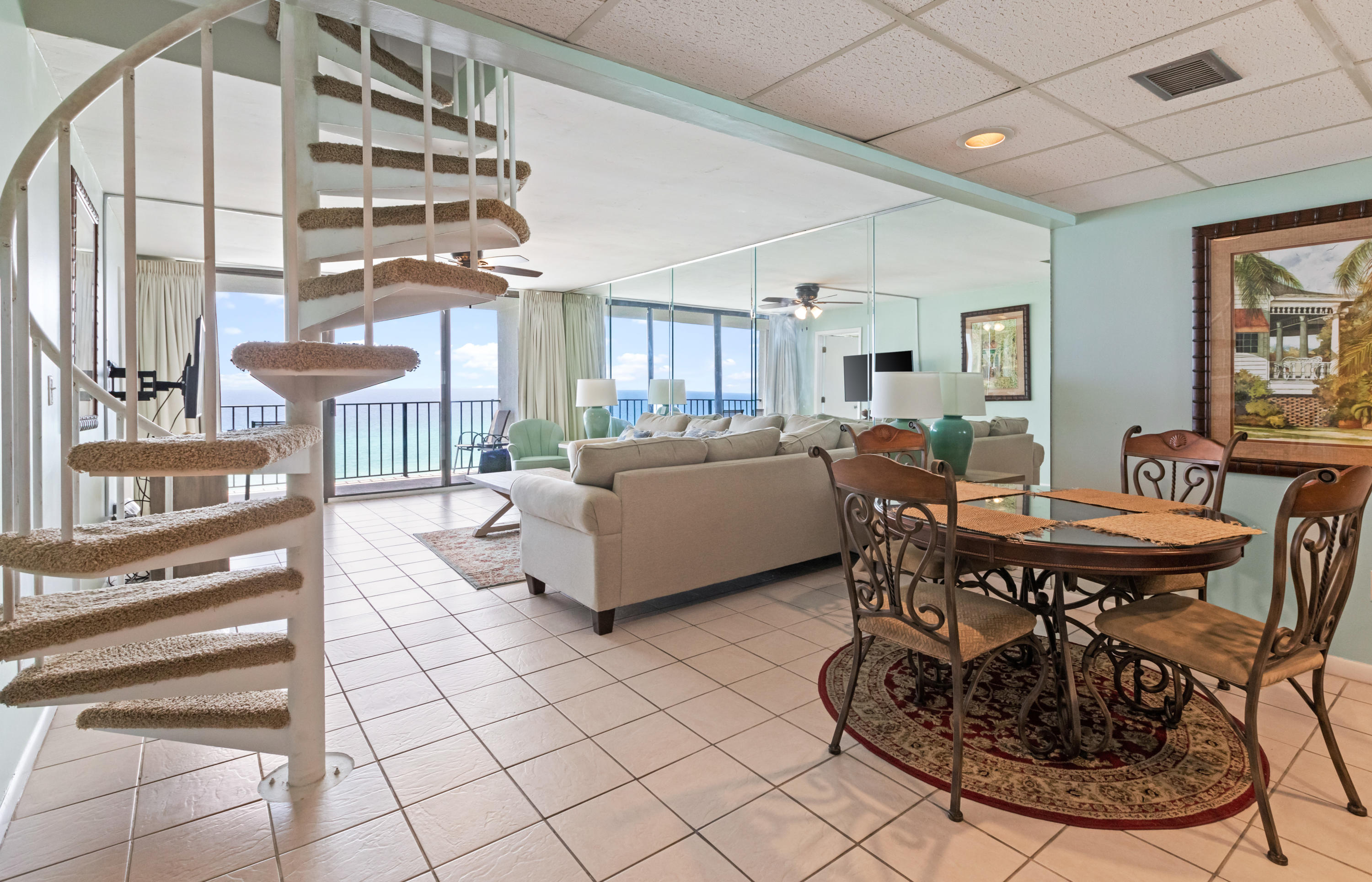 EDGEWATER - Residential