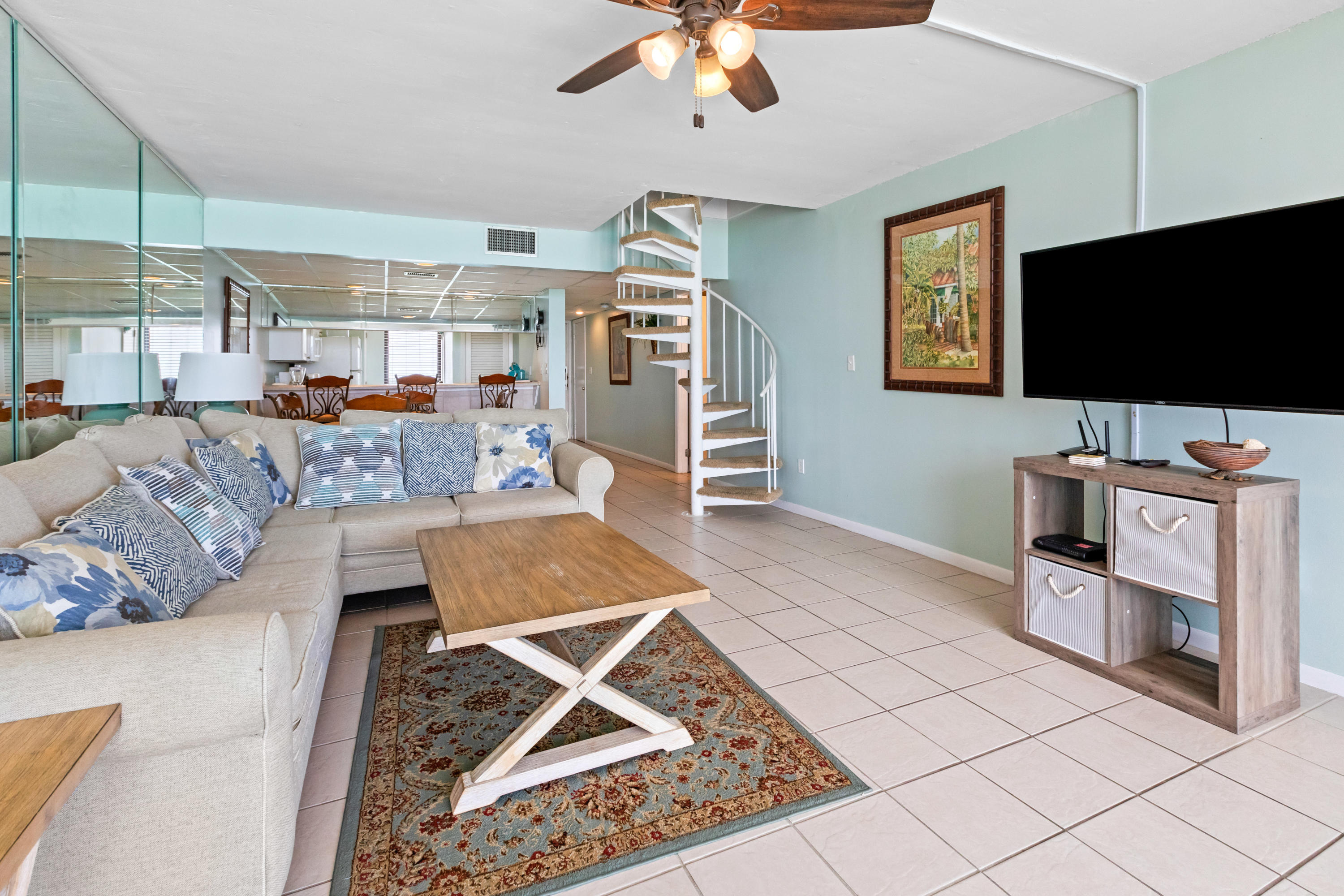 EDGEWATER - Residential