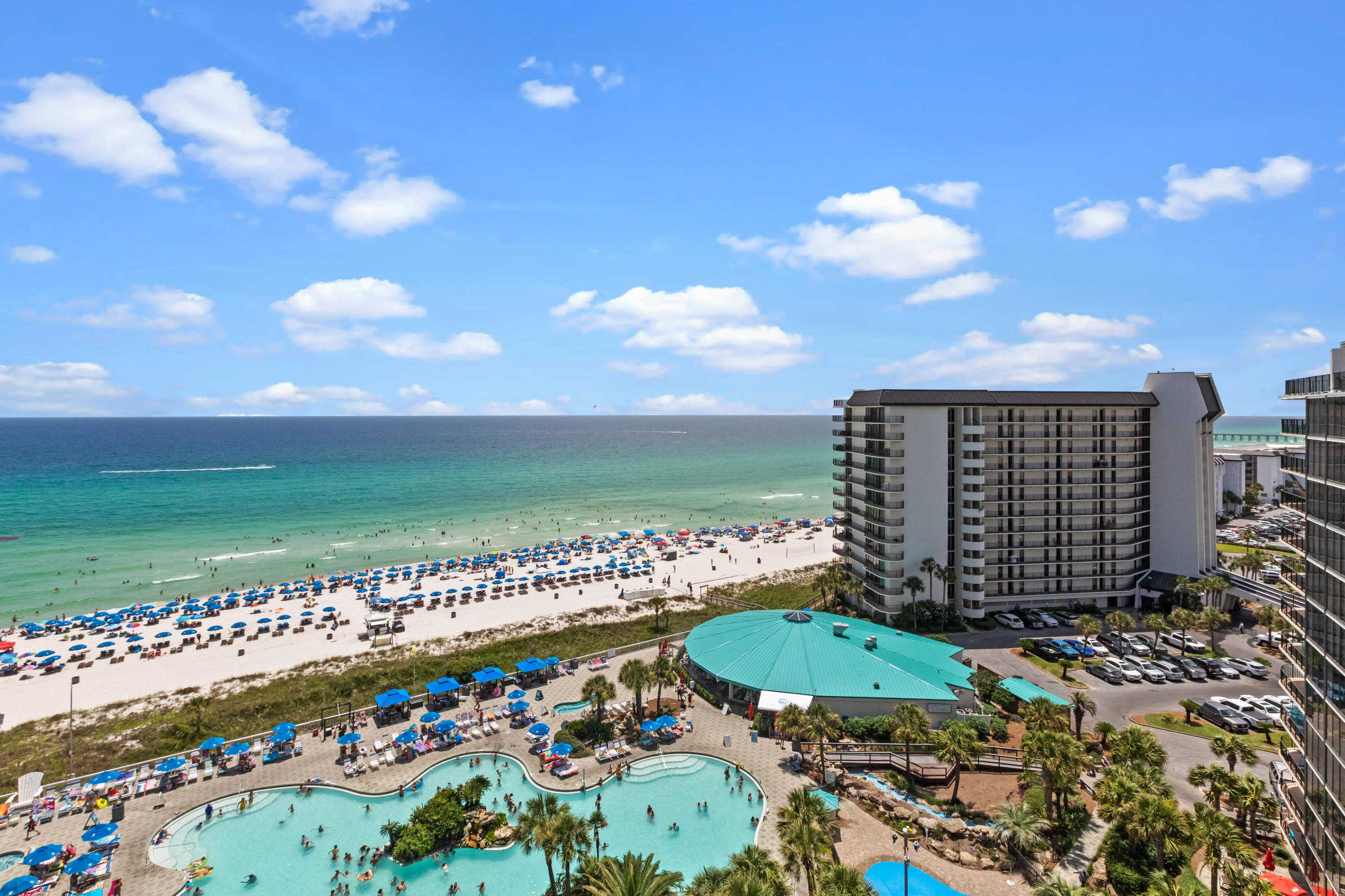 EDGEWATER - Residential