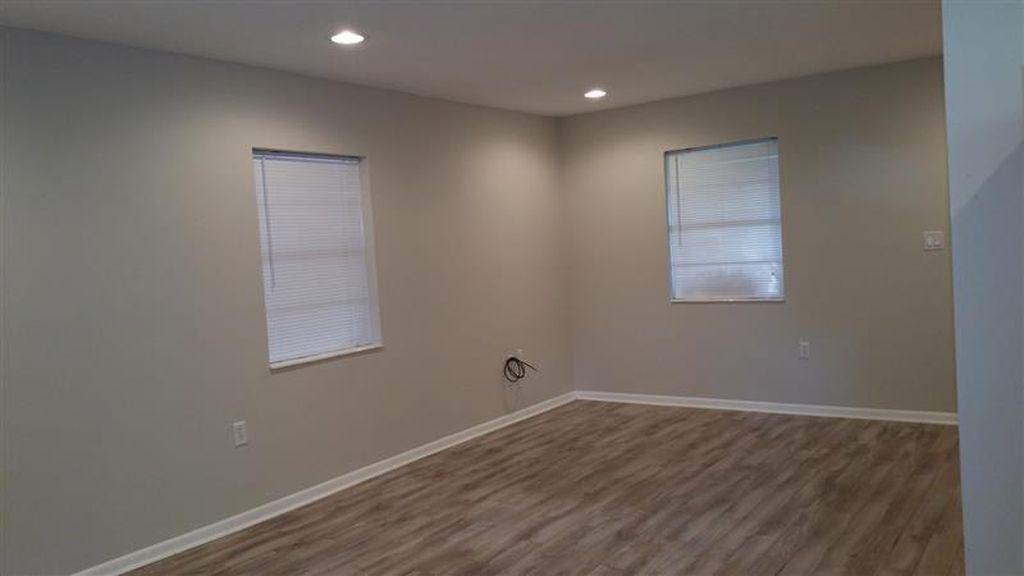 Garnier Heights - Residential