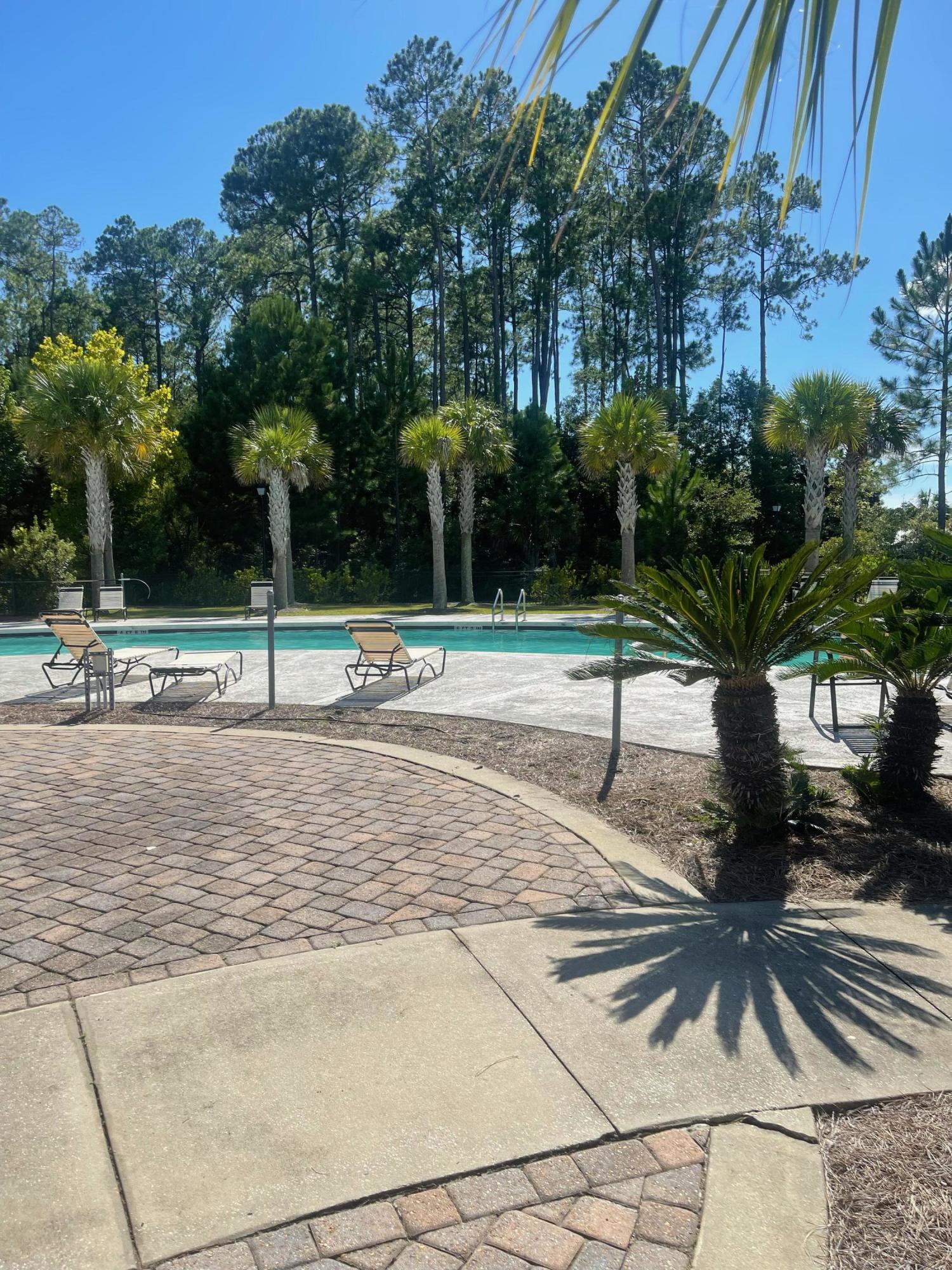 VERANDAS AT FREEPORT - Residential