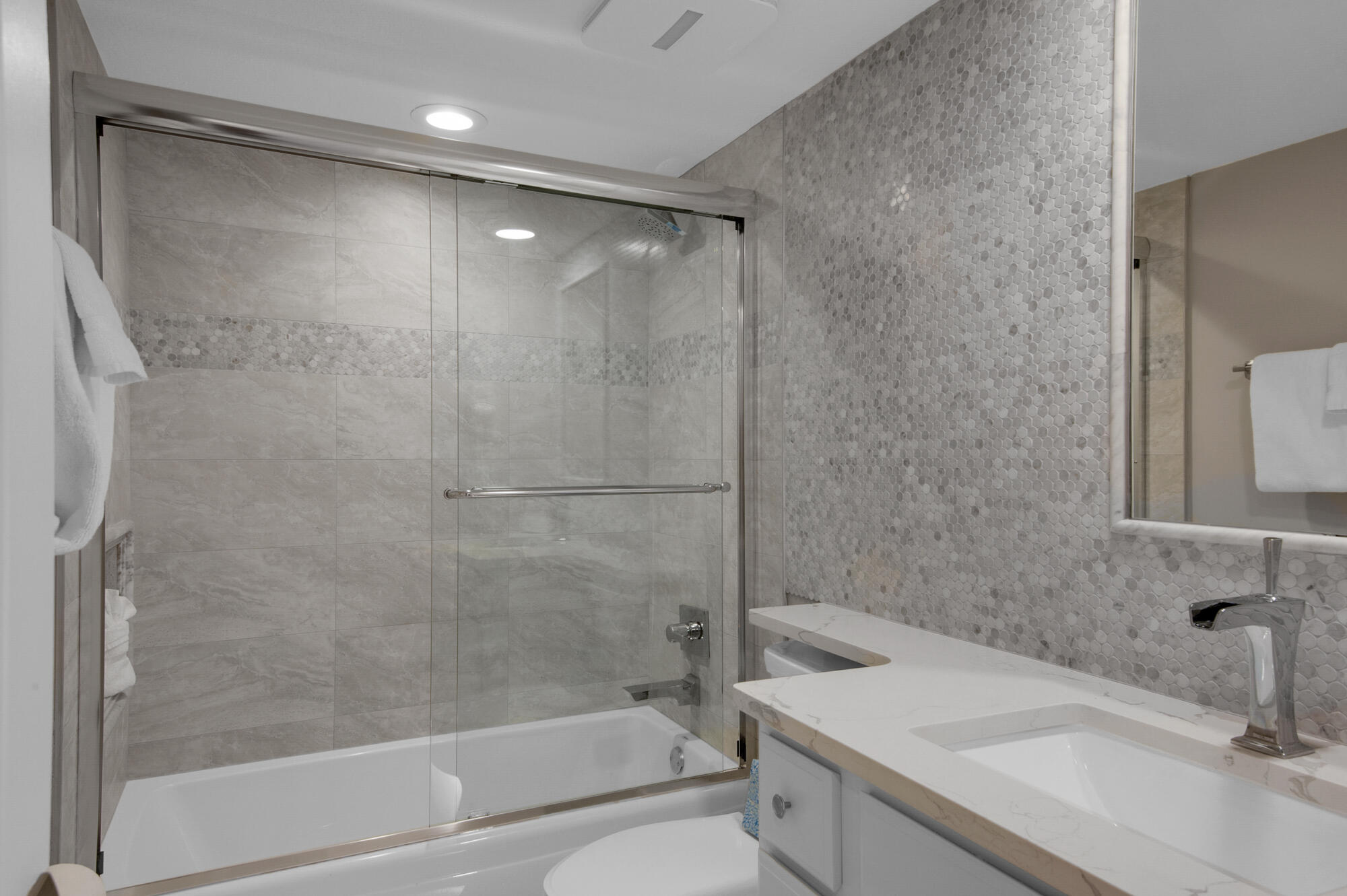 EDGEWATER BEACH CONDO PH 1 - Residential