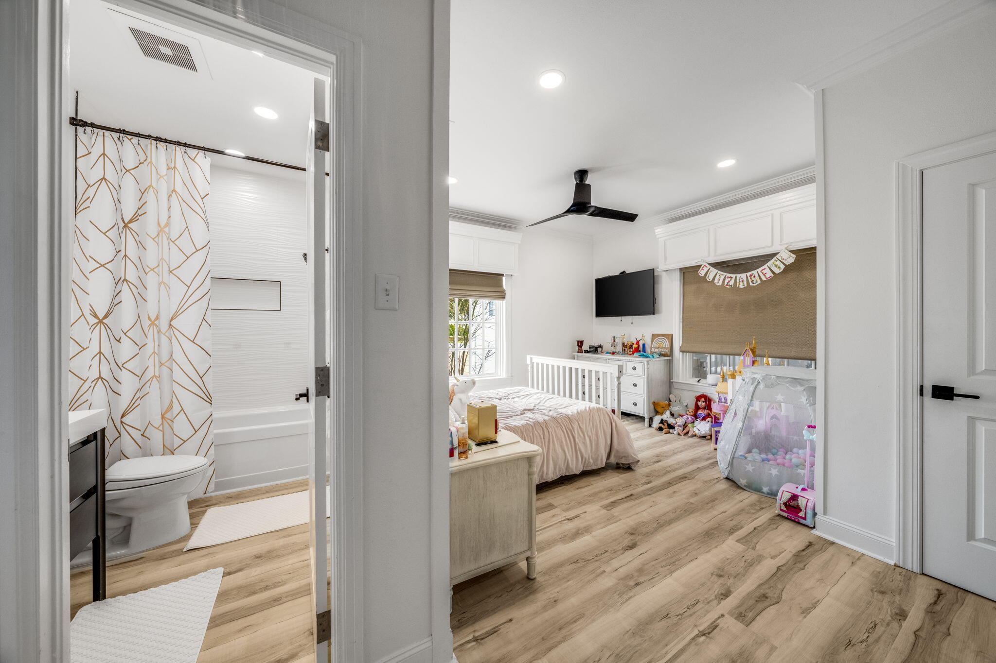 COVE TERRACE - Residential