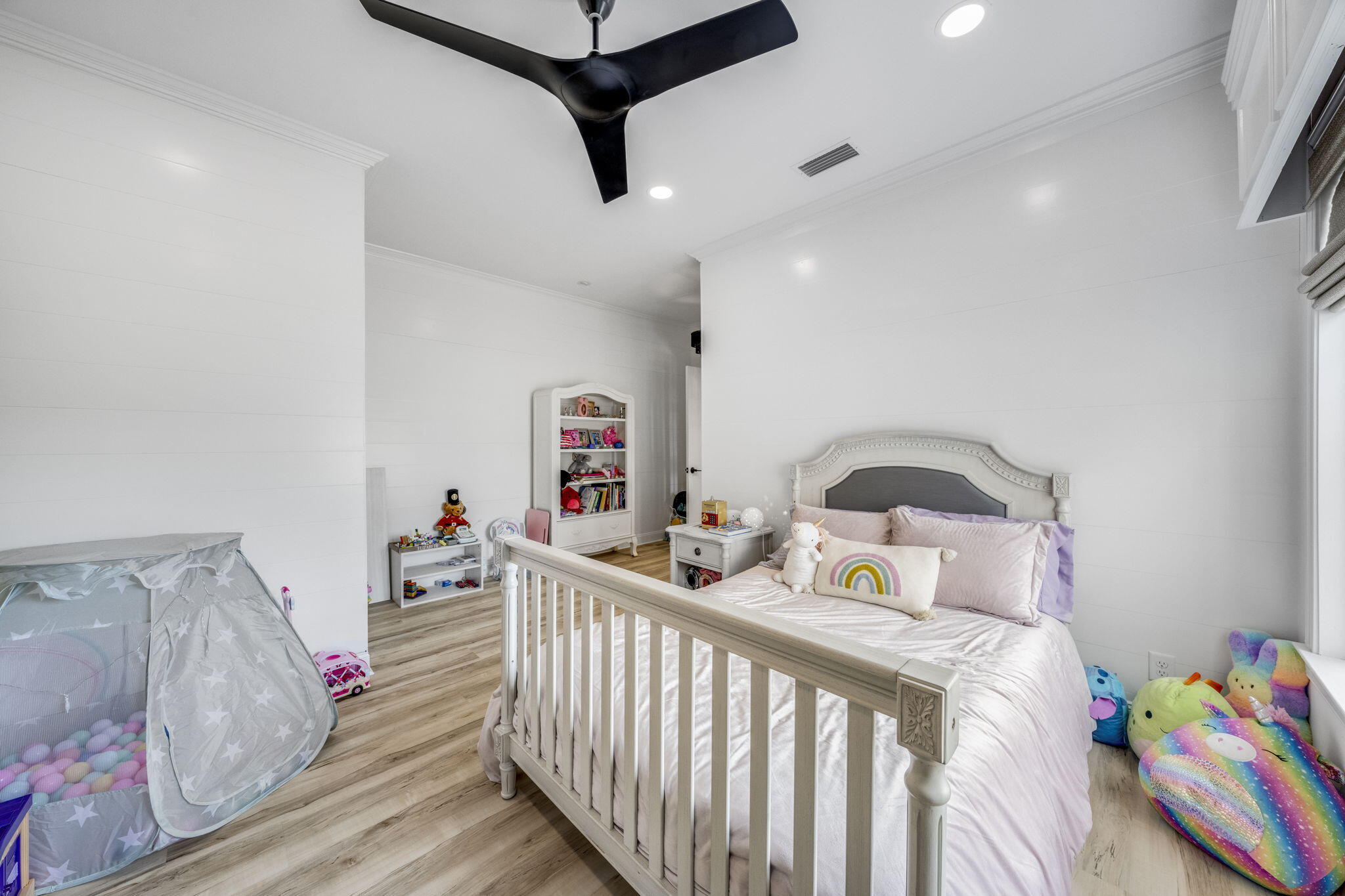 COVE TERRACE - Residential