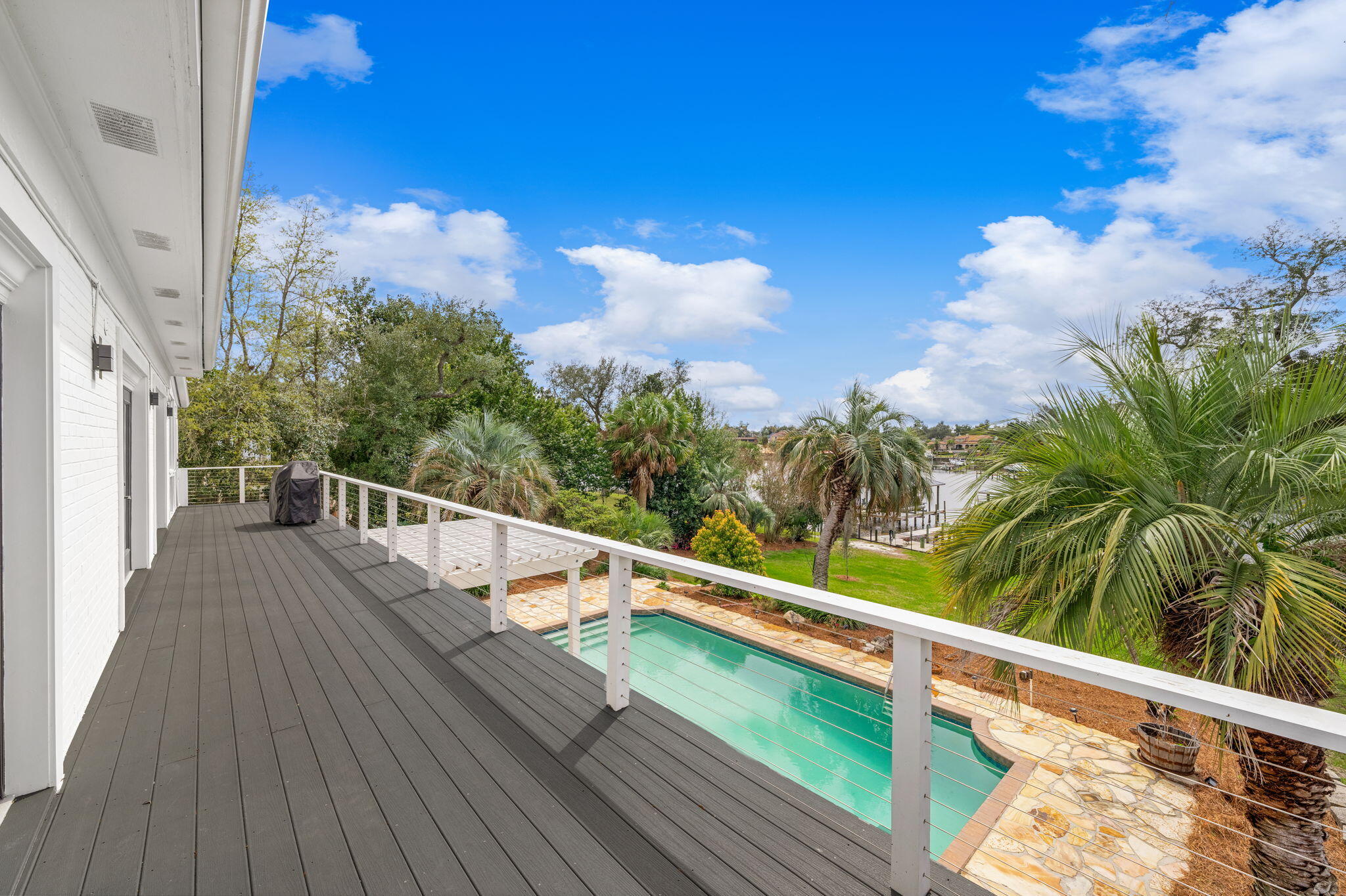COVE TERRACE - Residential