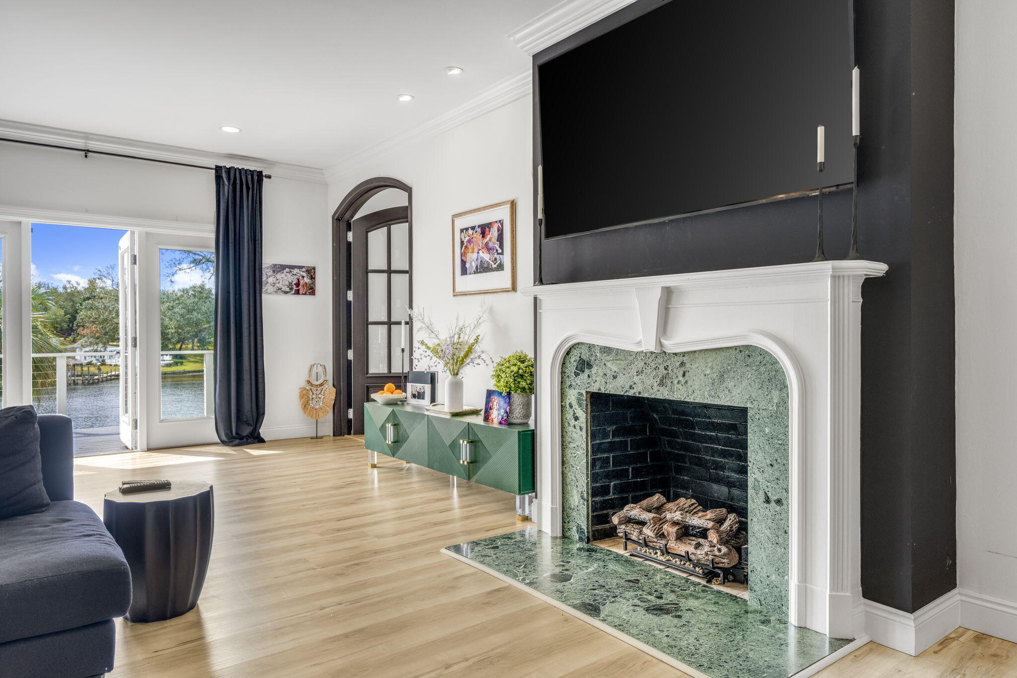 COVE TERRACE - Residential