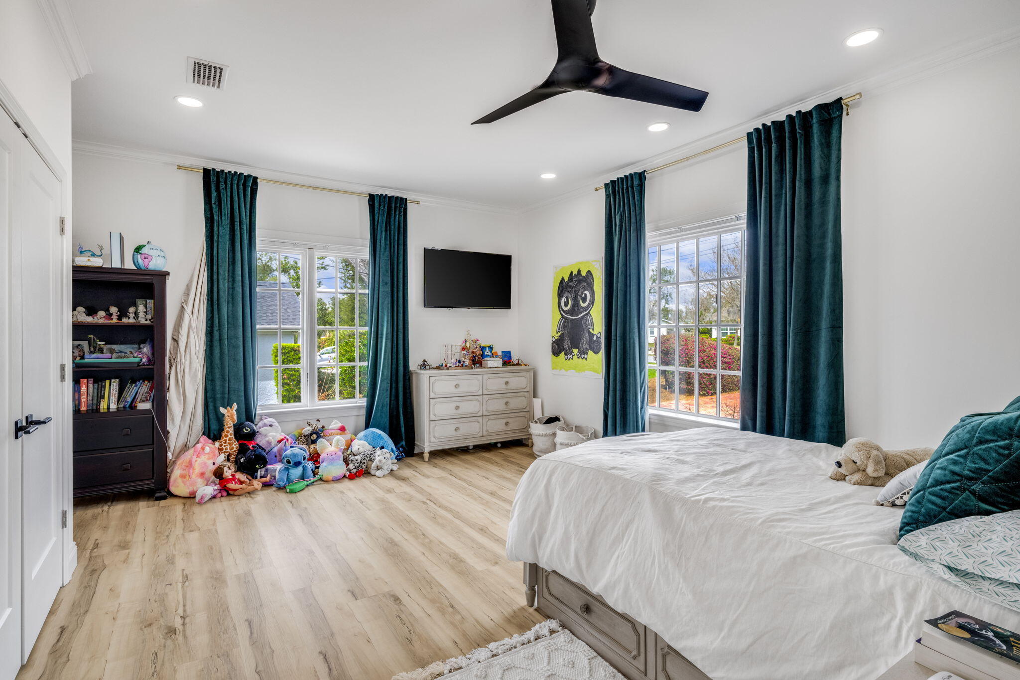 COVE TERRACE - Residential