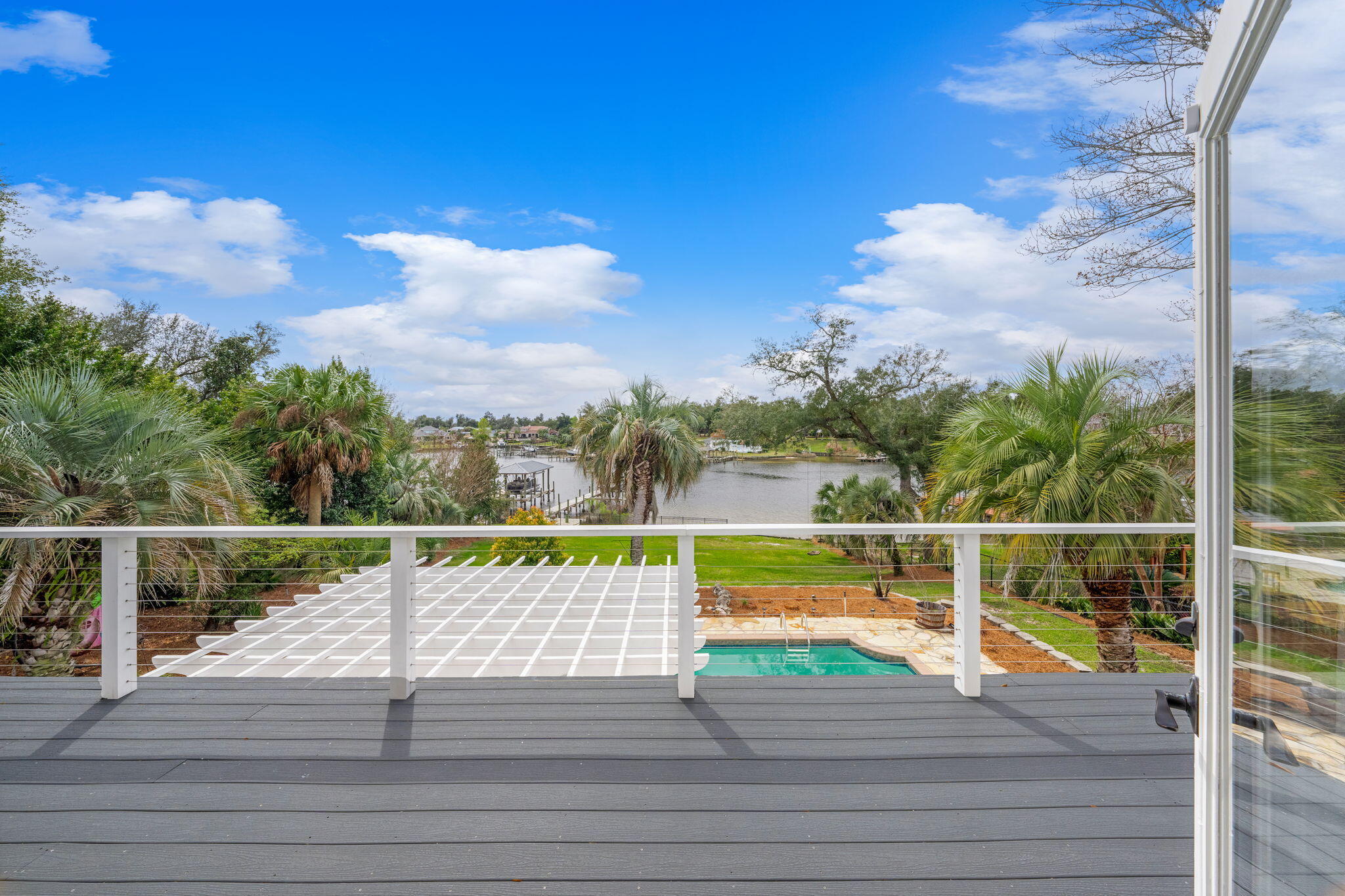 COVE TERRACE - Residential