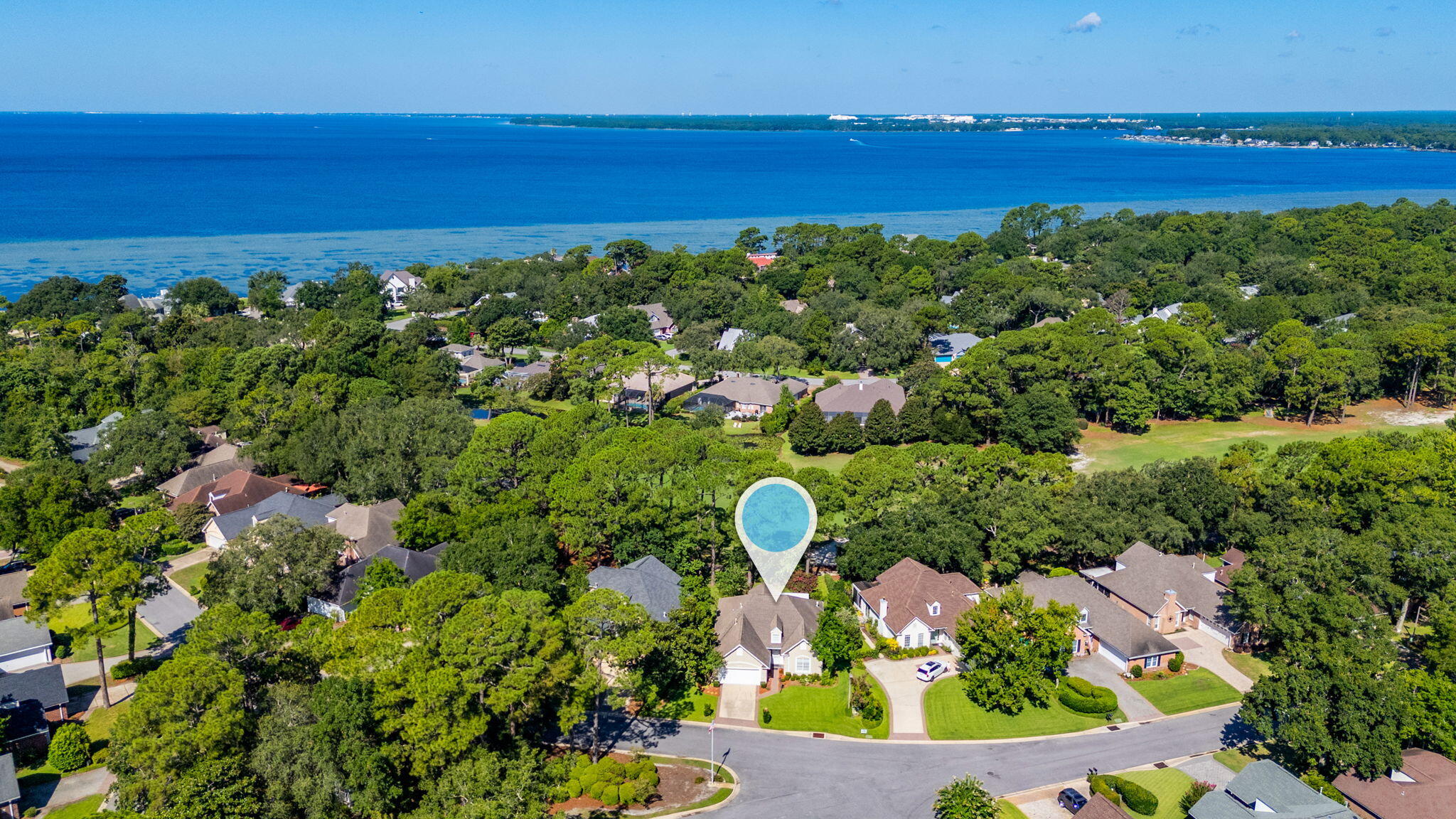 OAKMONT PLACE - Residential