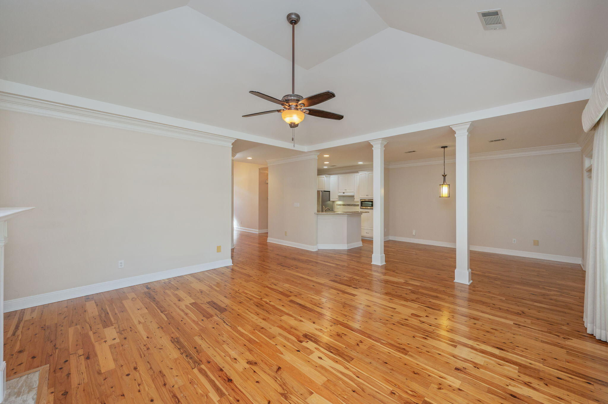 OAKMONT PLACE - Residential