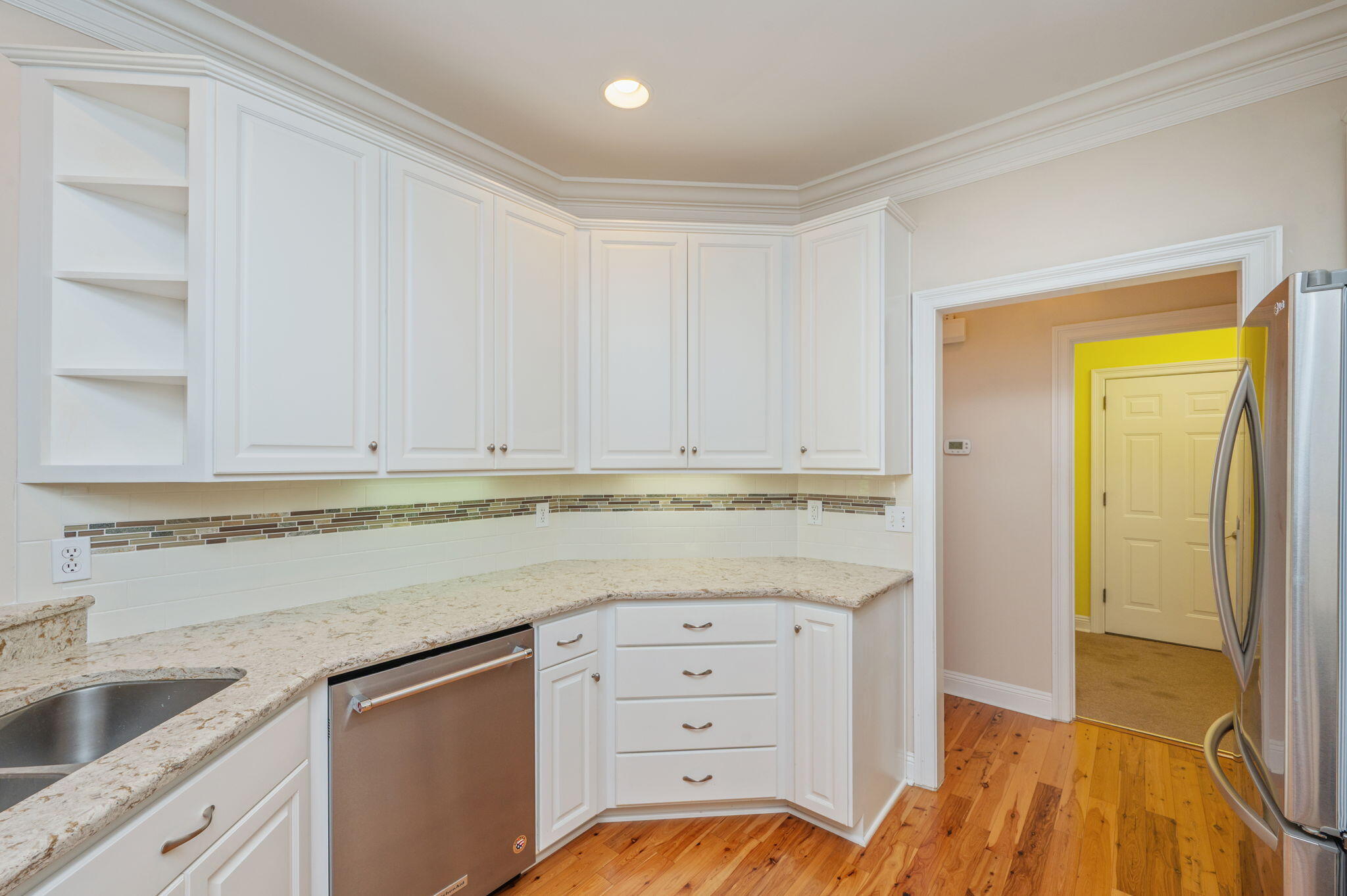 OAKMONT PLACE - Residential
