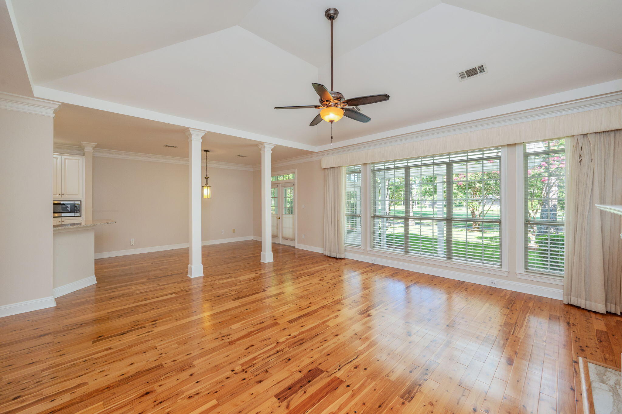 OAKMONT PLACE - Residential