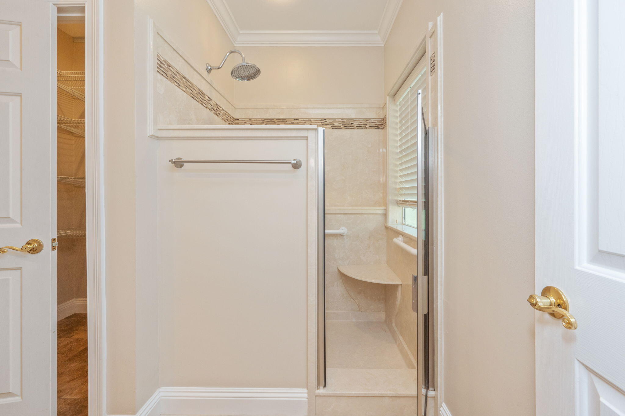 OAKMONT PLACE - Residential