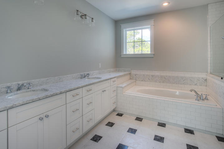 SEAGROVE 5TH ADDN - Residential